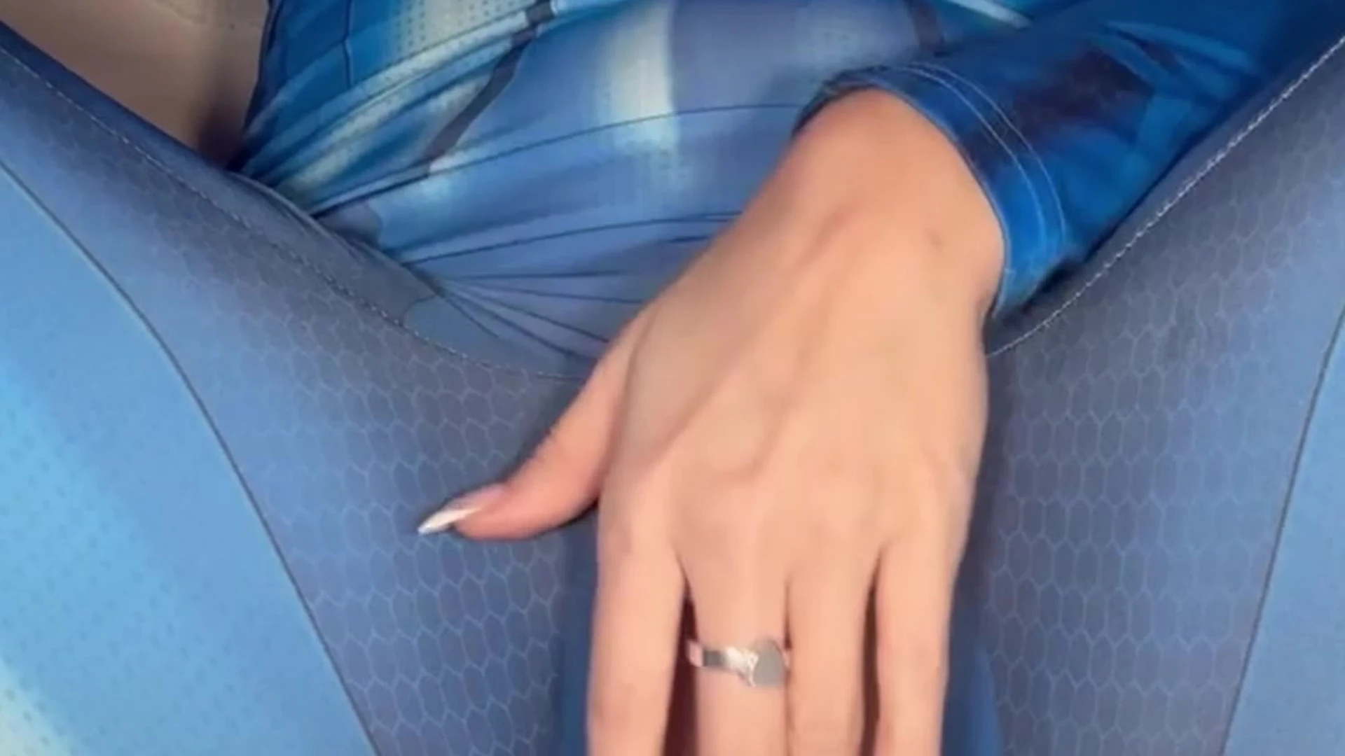 hottie Caucasian ellyclutch bg EPIC