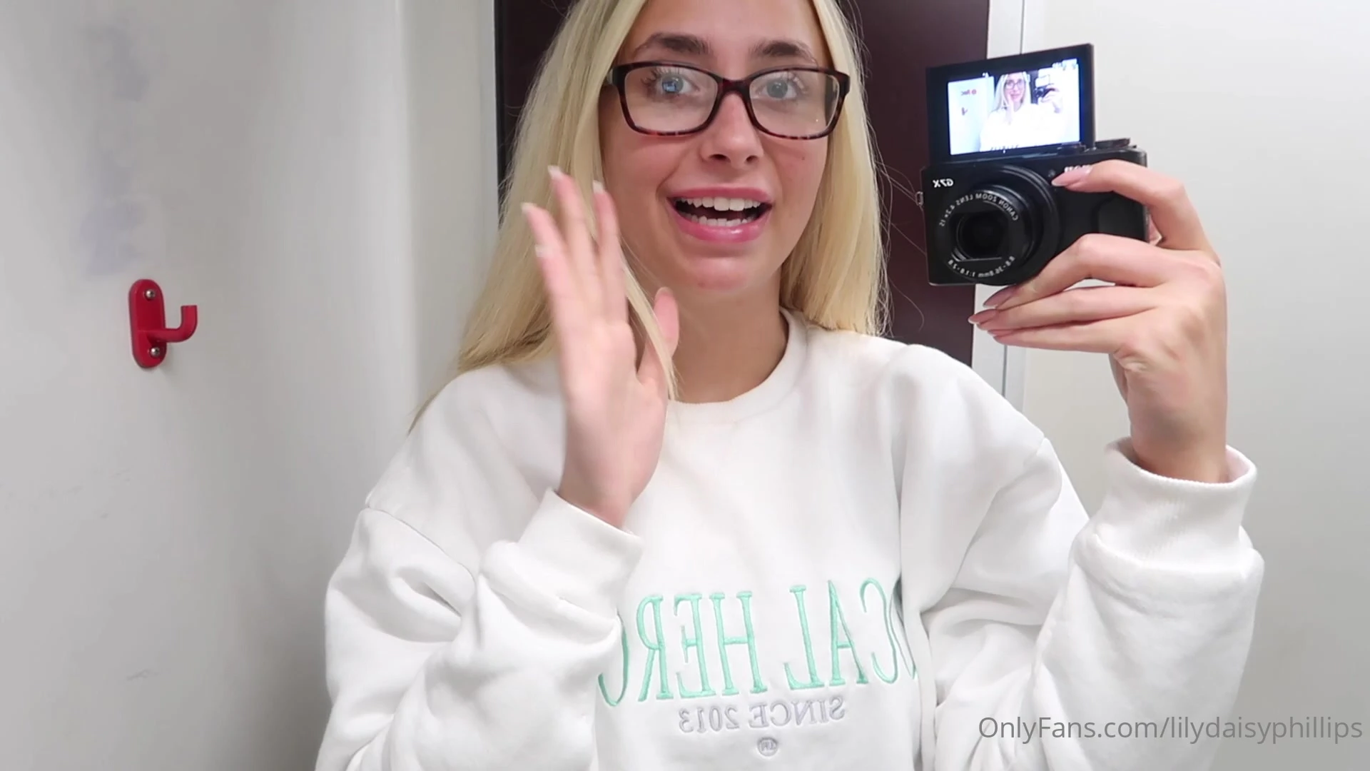 Epic Steadfast Petite Lillian Phillips tits pic EXCLUSIVE VIDEO