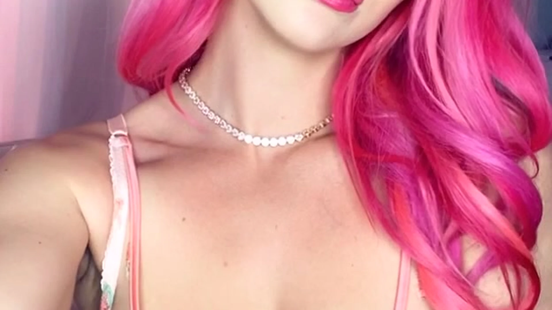 OF GIRL Sweating Big Tits Kendra Sunderland XXX