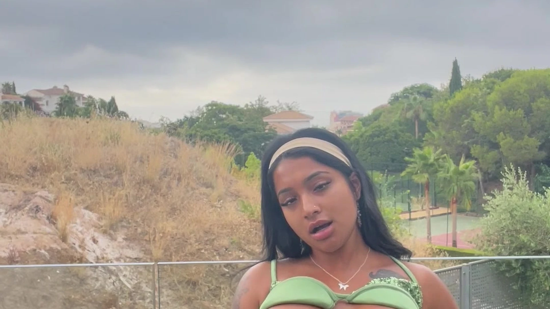 Asian Yasmina Khan fucked