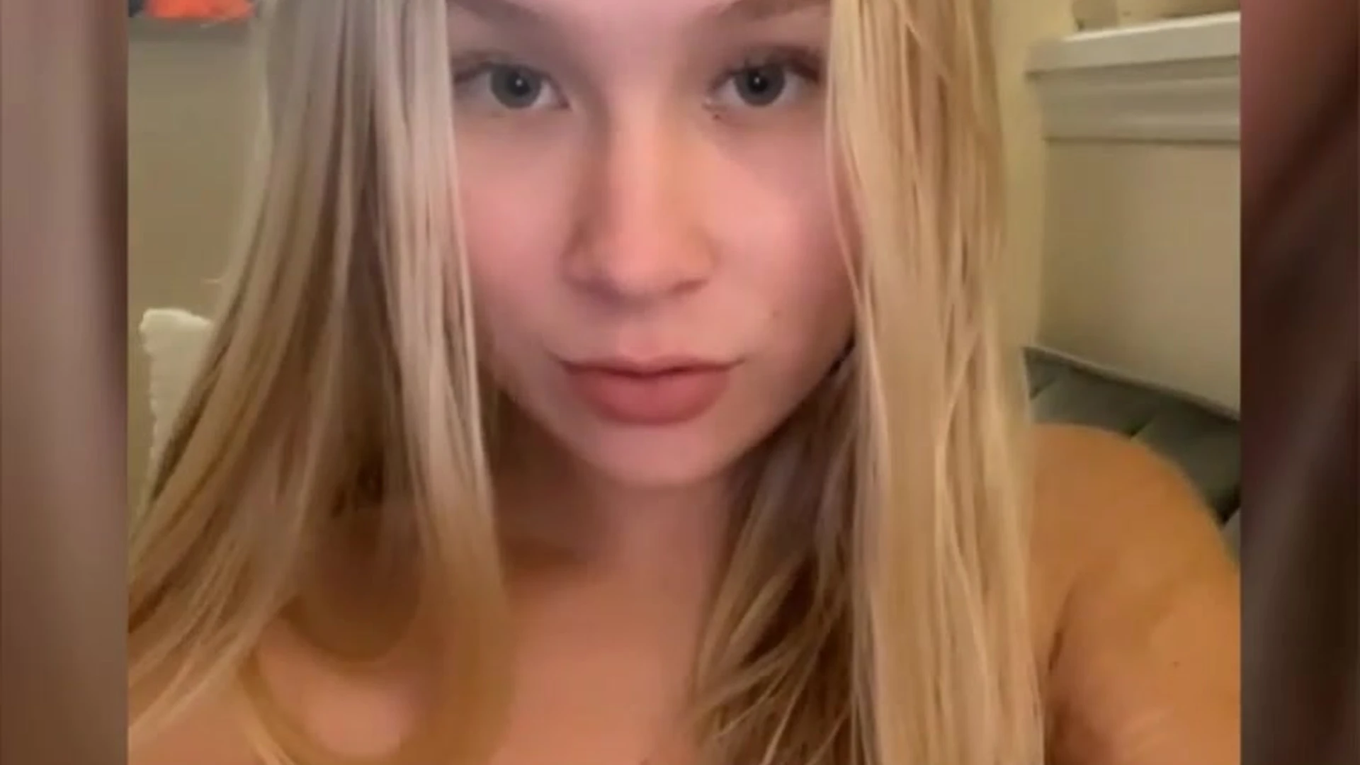 Sensational Blonde langelinea1 Porn