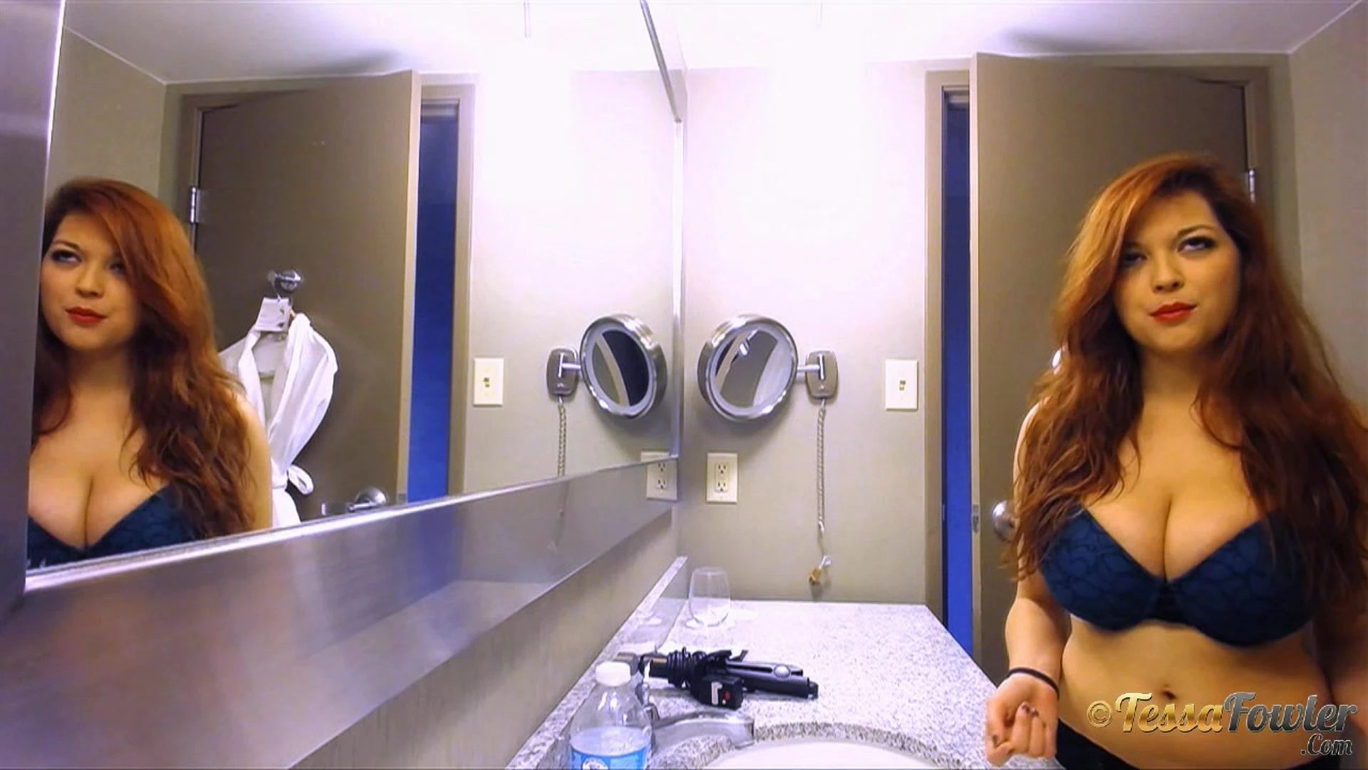 Sensational fucktoy big natural tits Tessa Fowler of