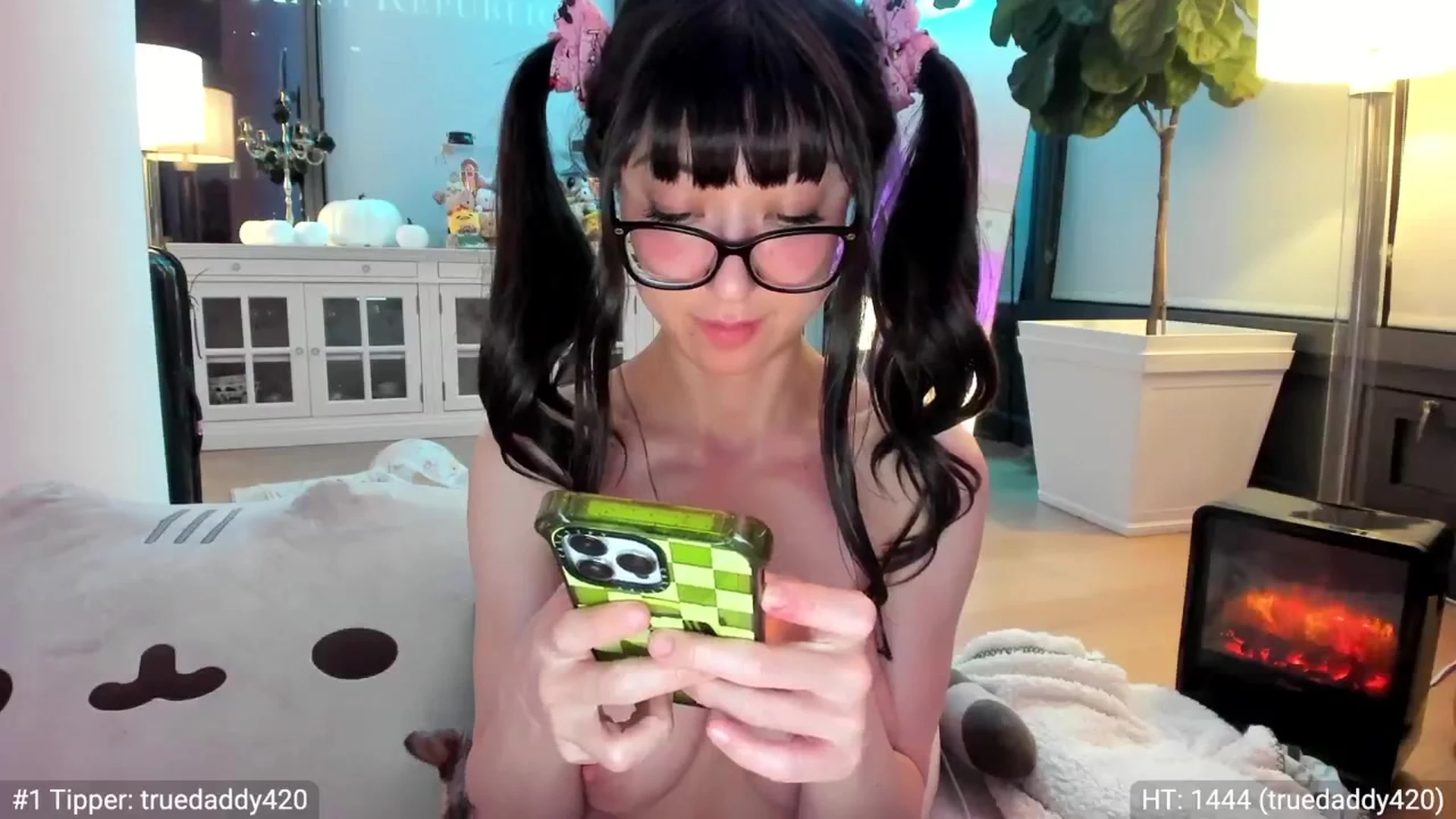 Exposed Small Tits delightfulhug Nudes leak