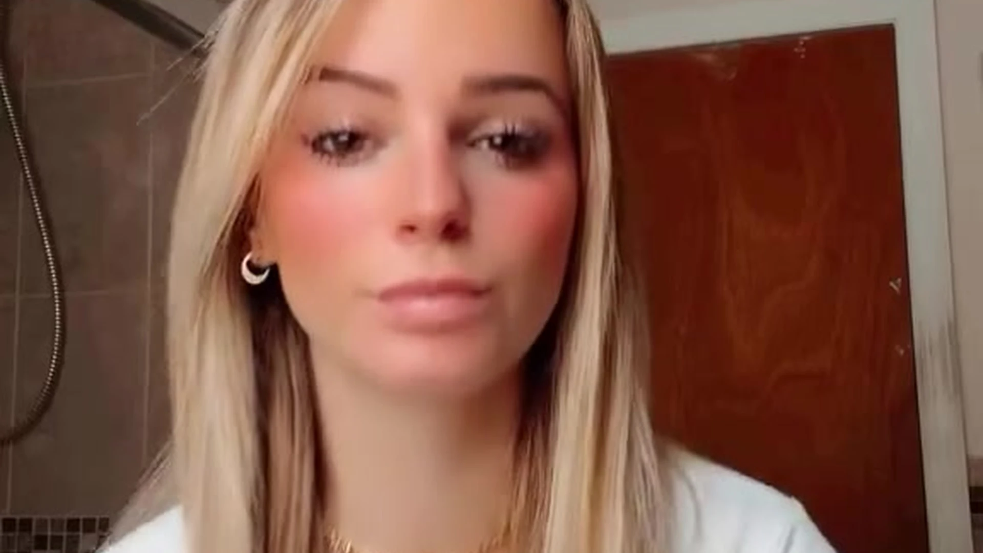 pretty Blonde Kaitlyn Krems tits Full Movie