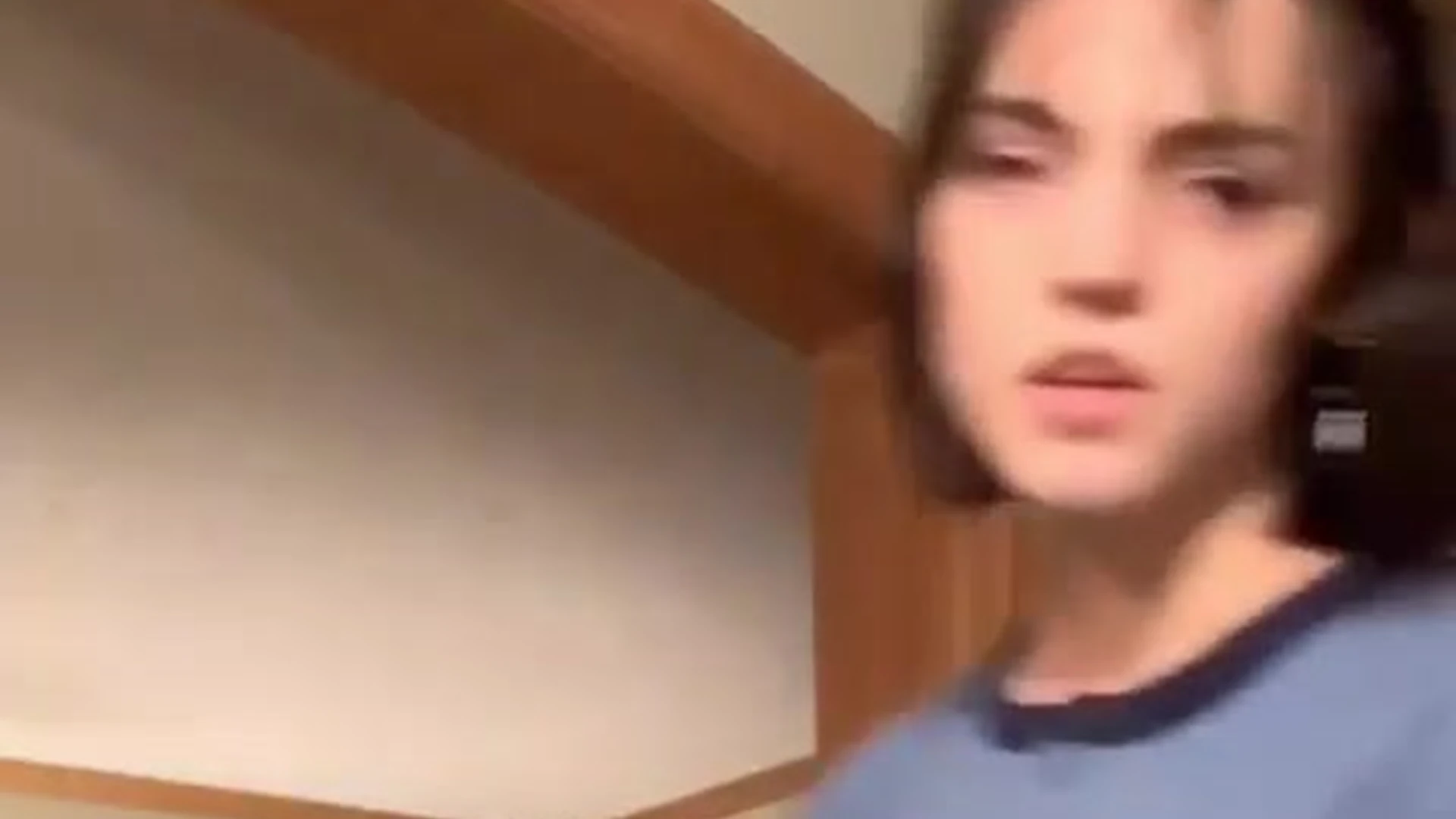 Small Tits essaere nude