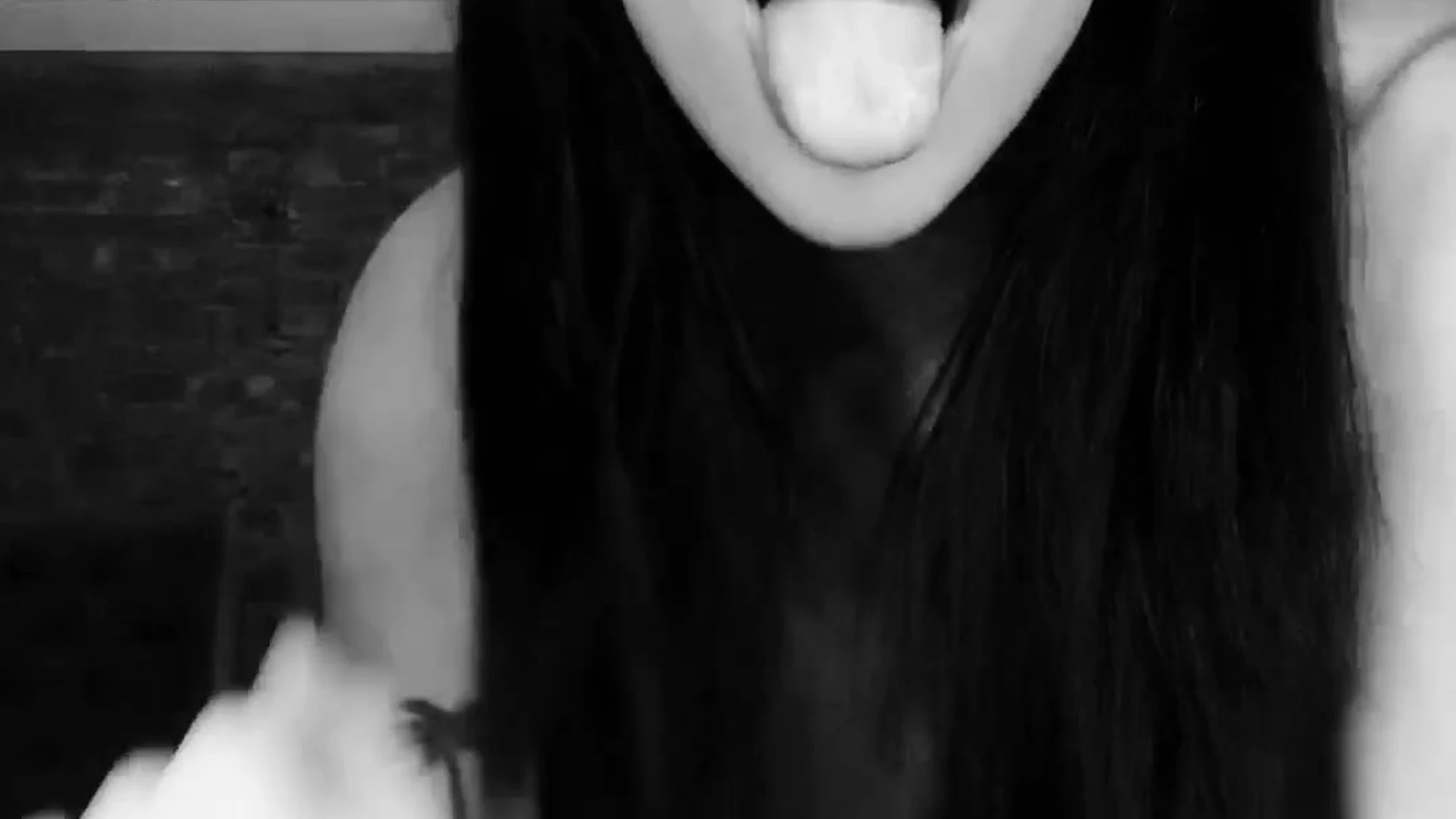 EPIC hottie Latina Kennacatx tits