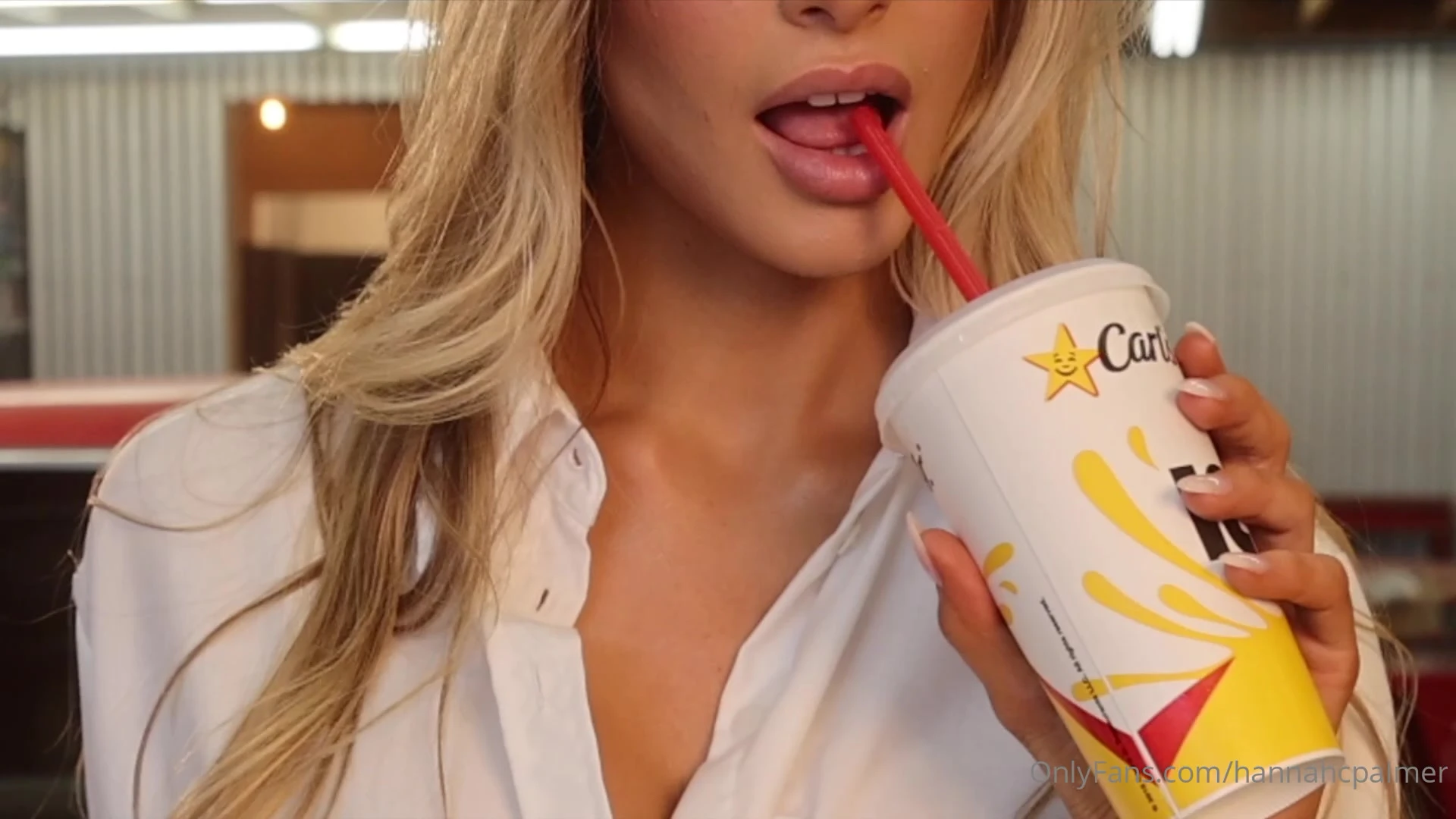 Sensational blonde Hannah Palmer sextape