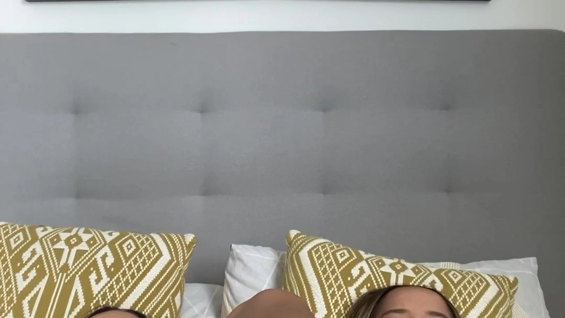 cutie sucking Blonde Connell Twins Nude onlyfans