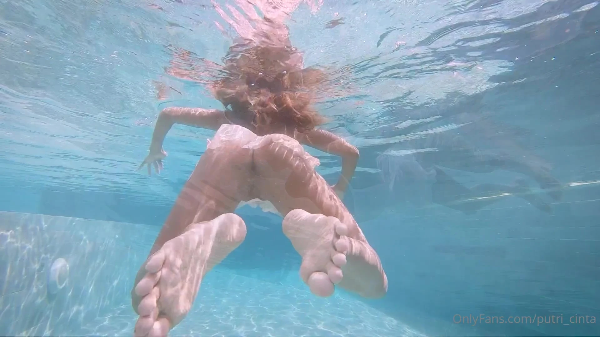 cumslut Indonesian Putri Cinta Nude OF Epic