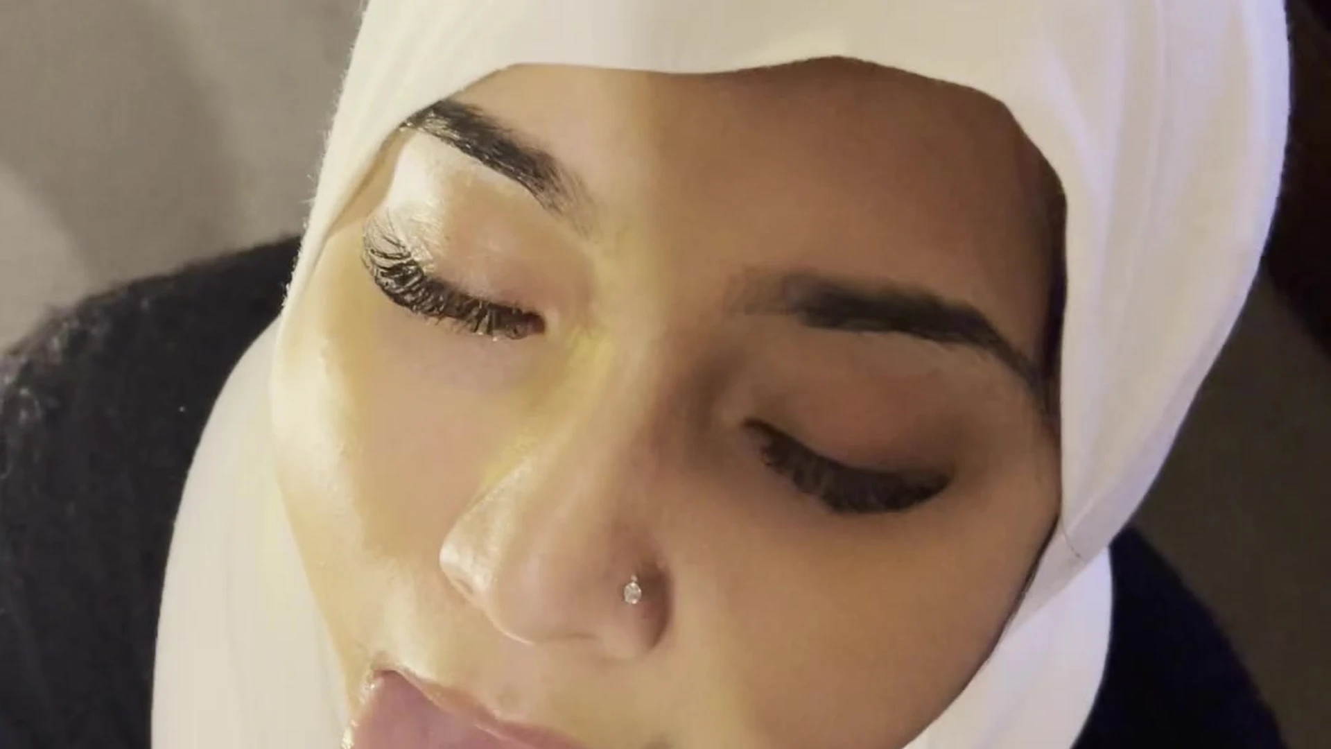 teen sucking Slut Yasmina Khan Patreon leak