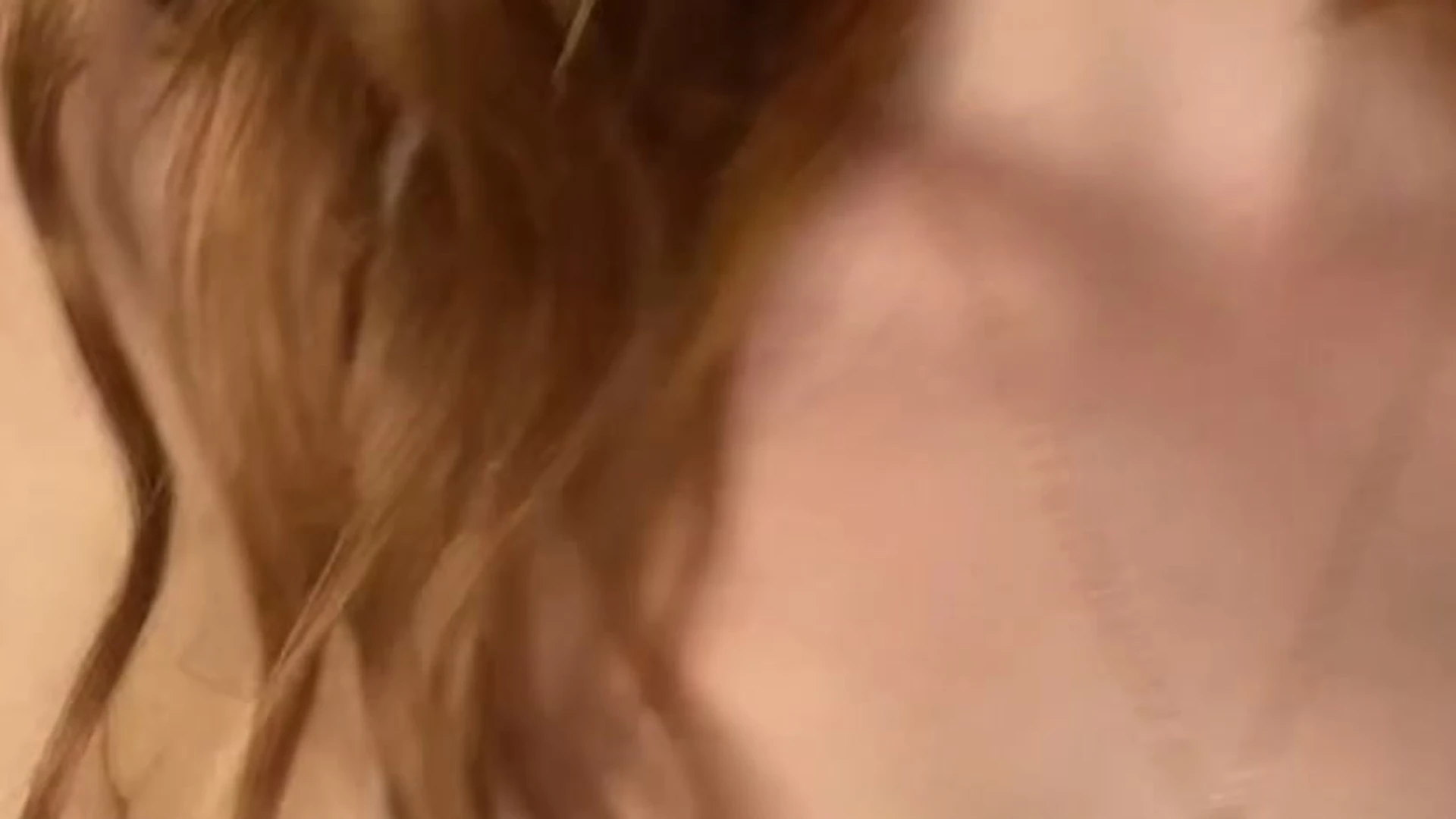 Exposed Ellyclutch joi