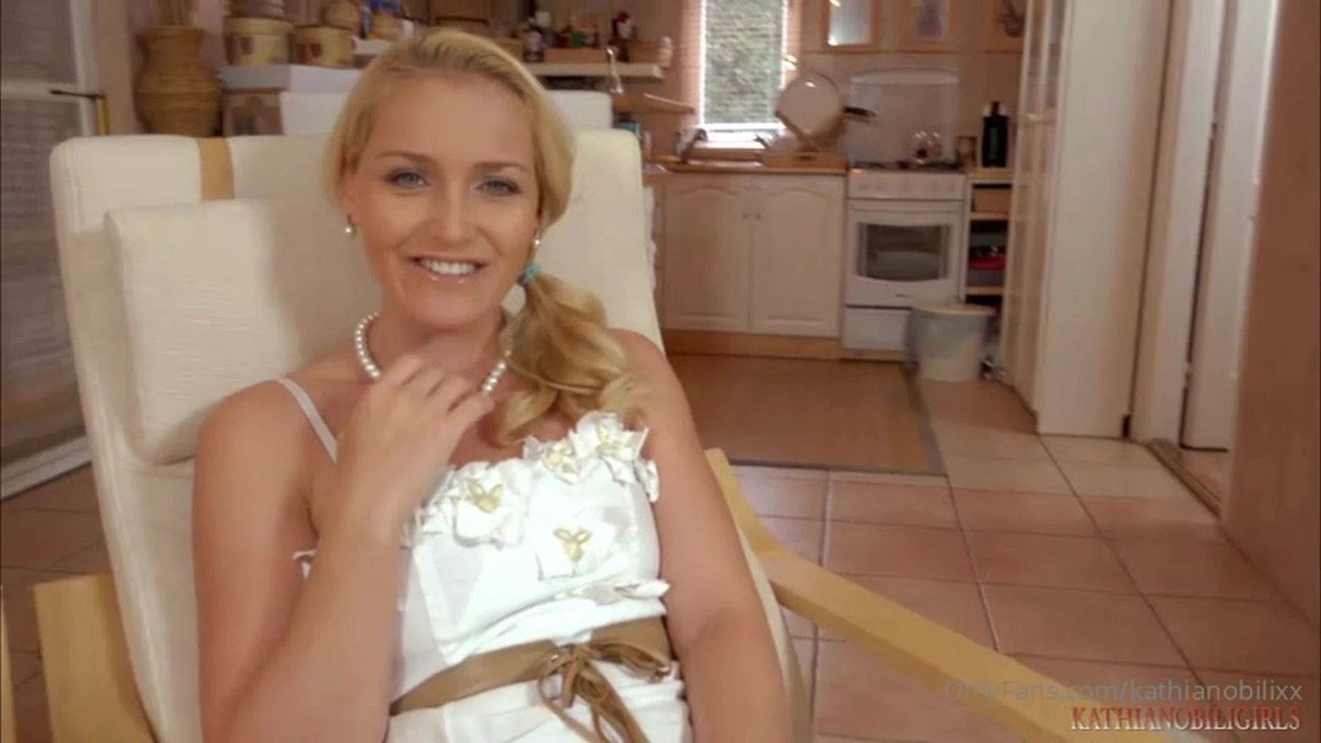 MILF Kathia Nobili pic leak Clip