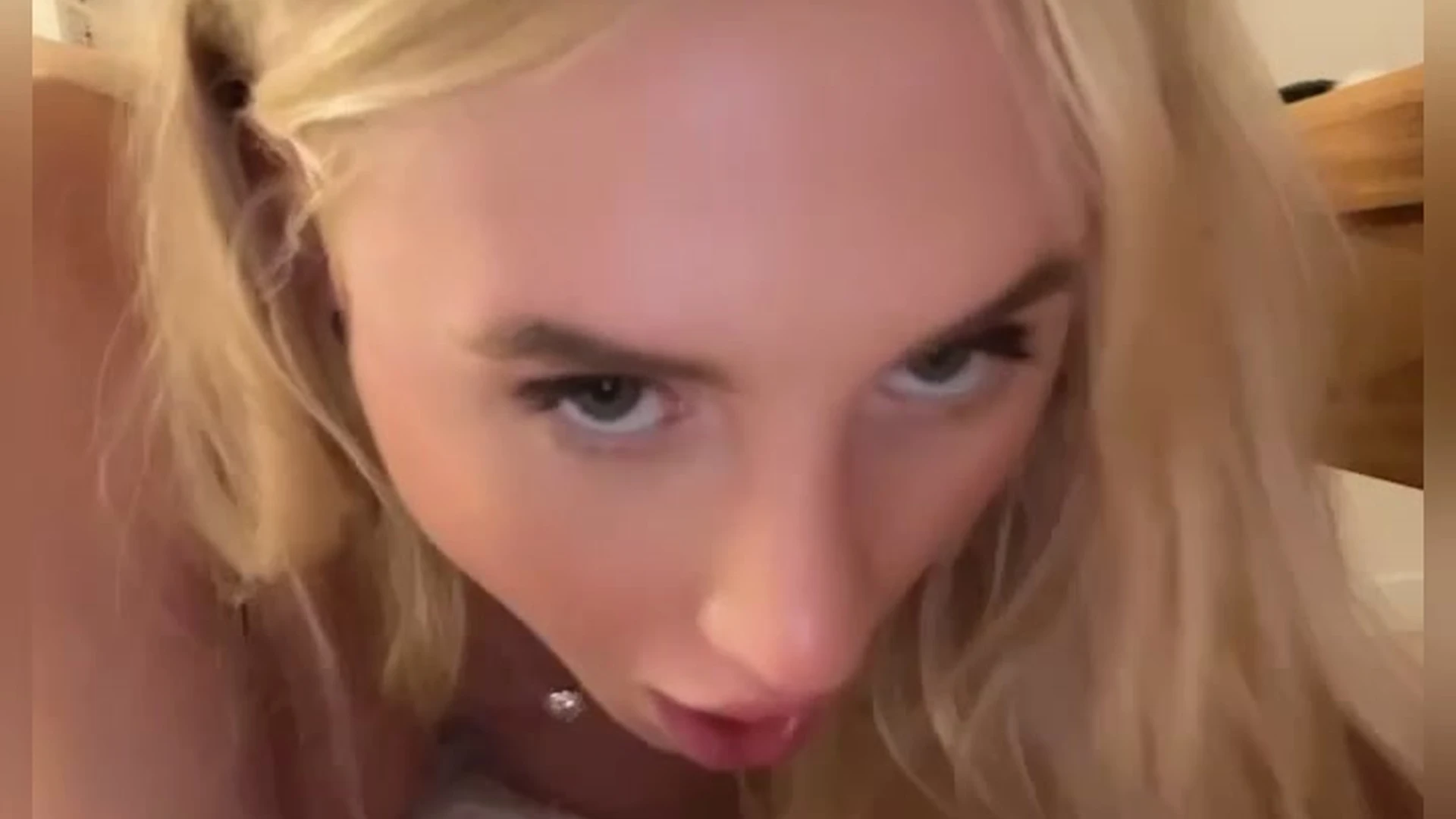 blonde lolosgonewild free onlyfans Vid