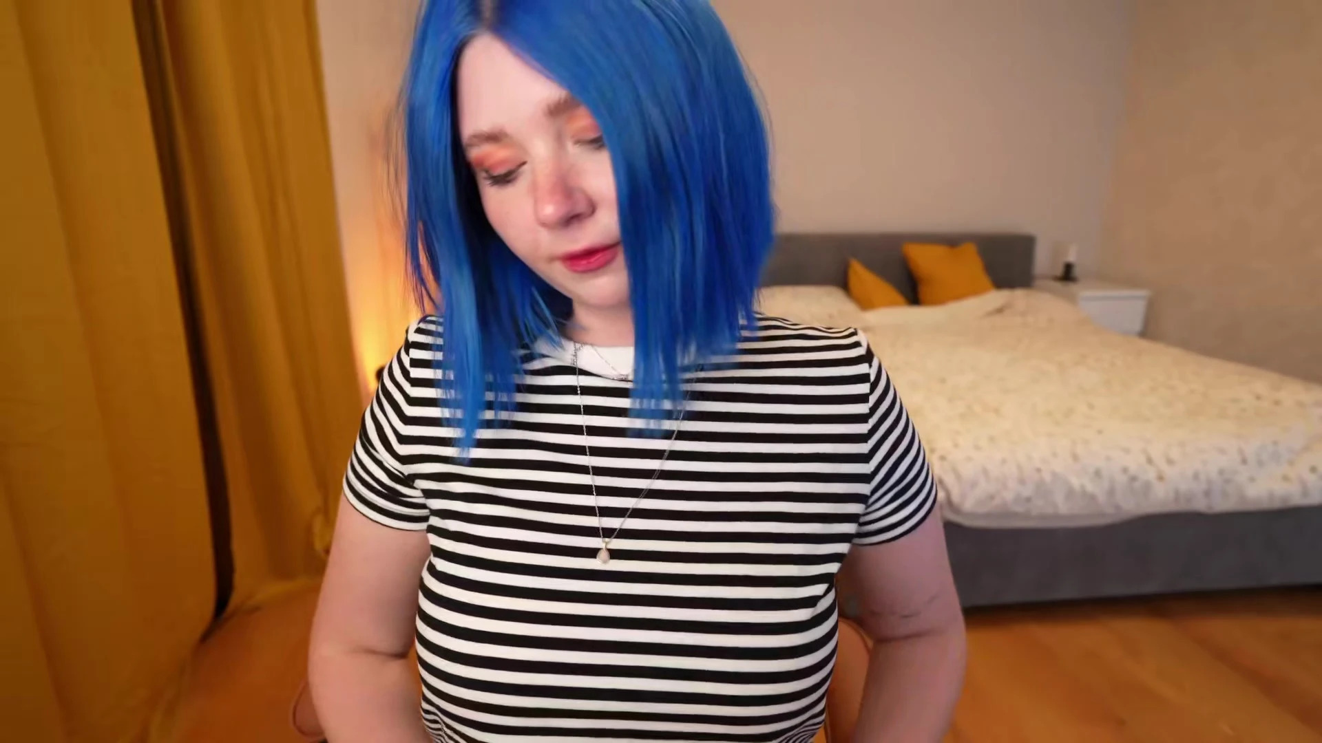 bimbo Caucasian Vixenp nudes EPIC