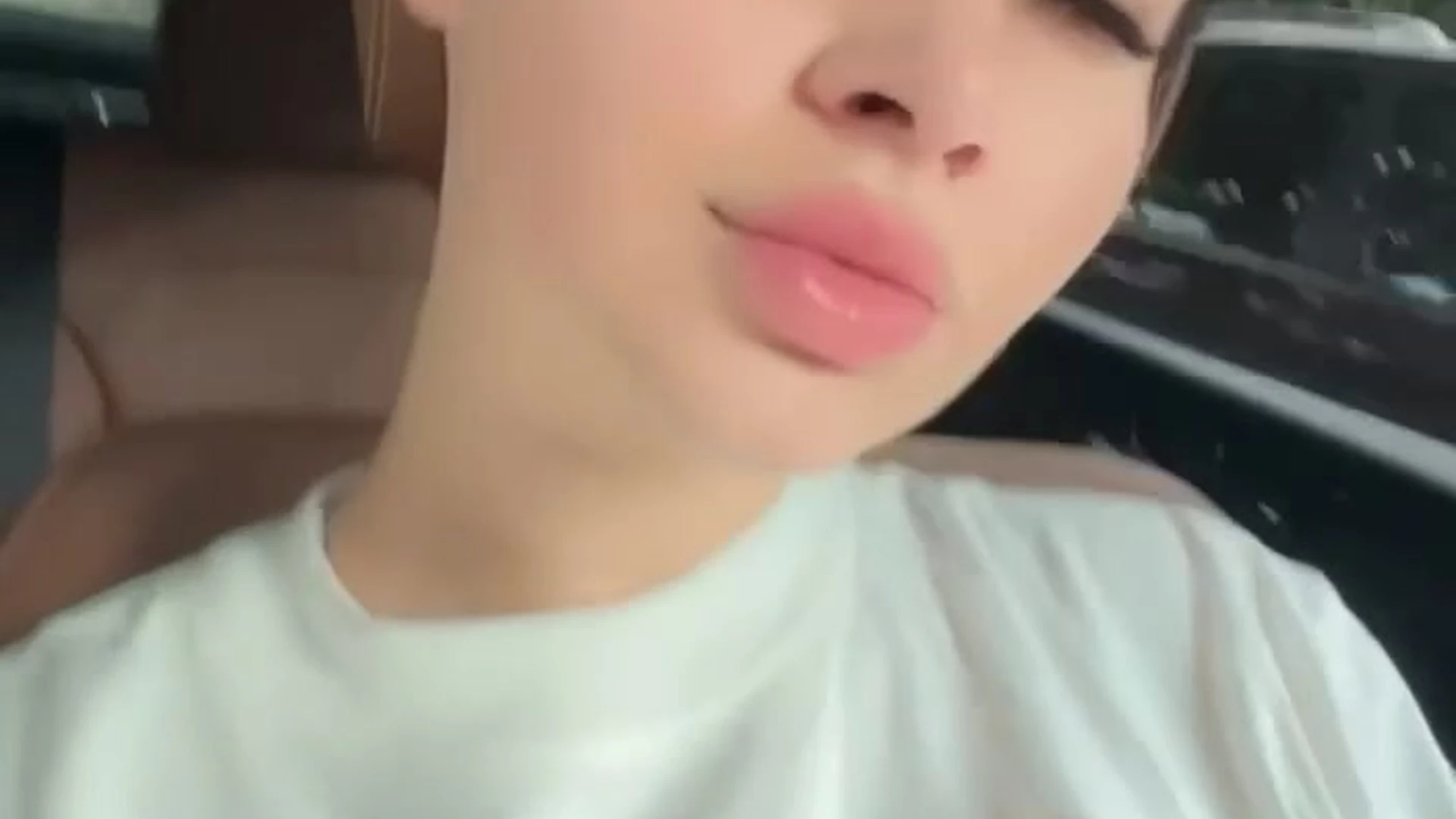 Tiddies LupuWellness pussy Exposed