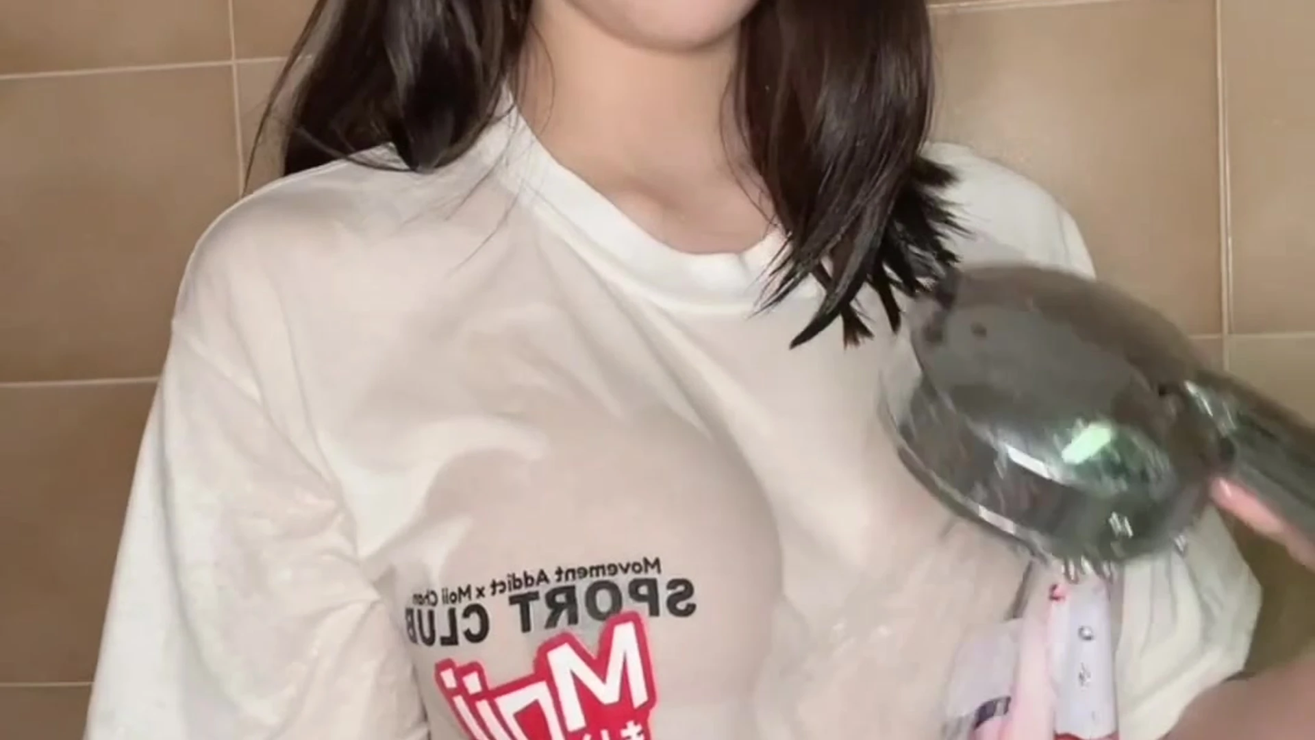 Epic Enigmatic  Fake Tits moiicos43 cams