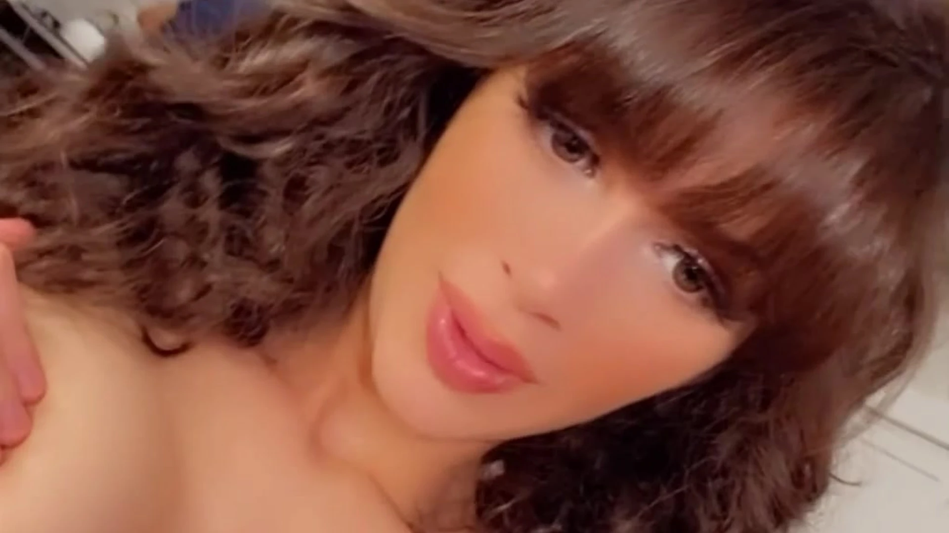 influencer slim Ariana Mumtaz sextape Clip Sensational