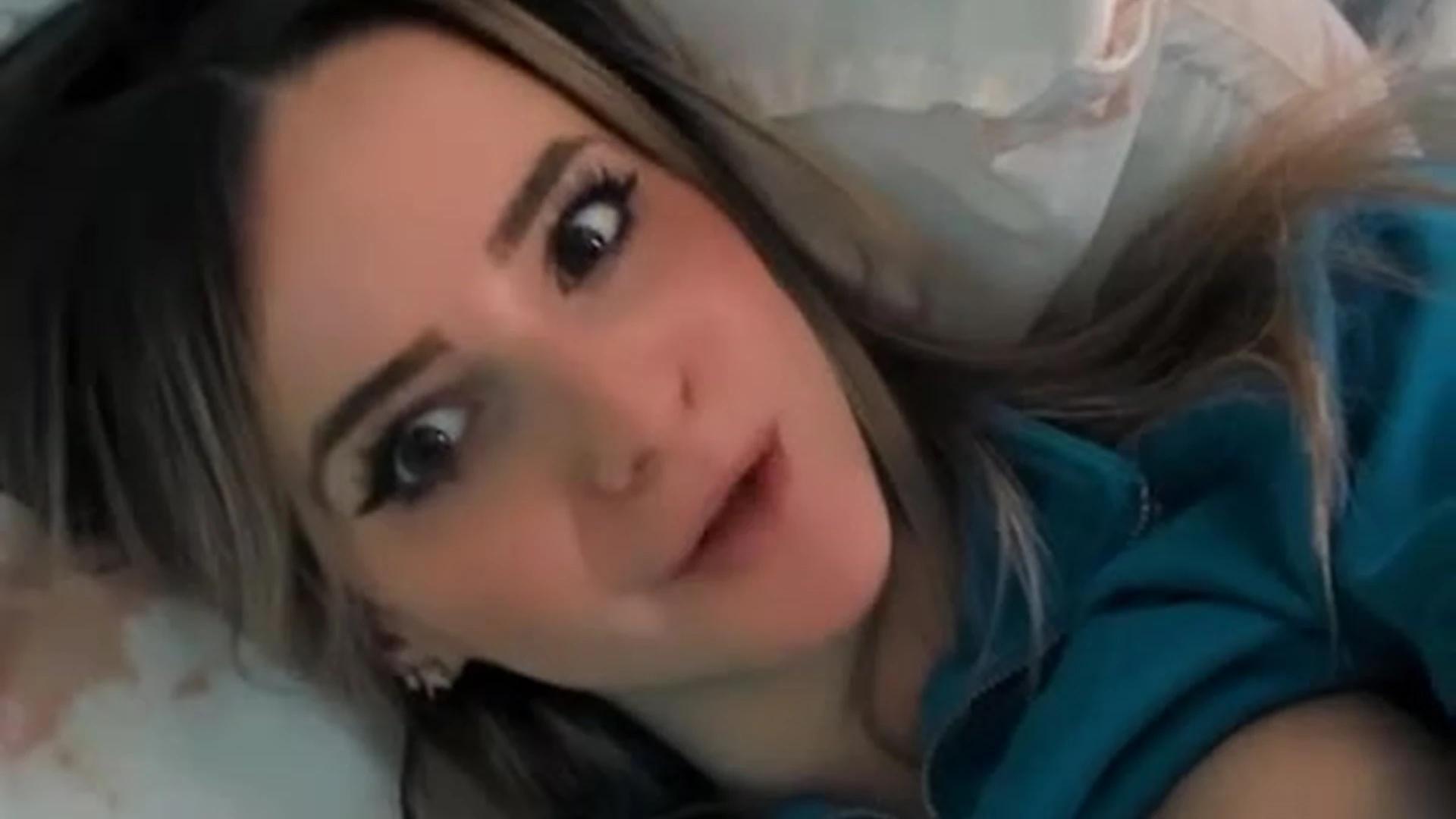 Exposed hottie Big Tits Kaitlyn Krems onlyfans leak