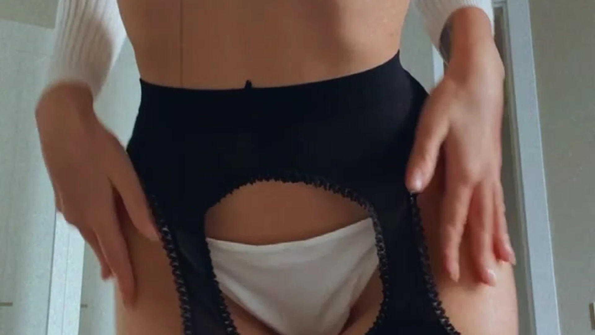 hottie sucking Petite Irena Ortega Leaked porn