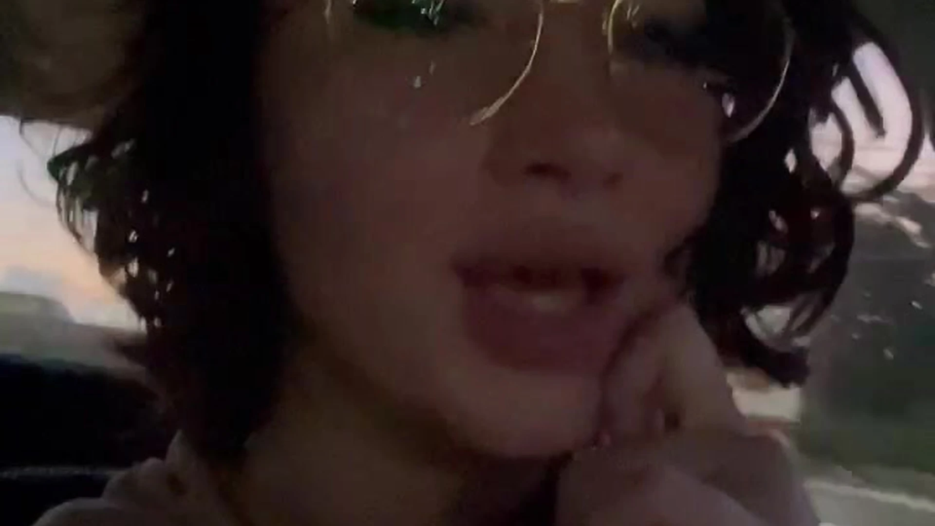 influencer Natural Boobs LupuWellness Naked