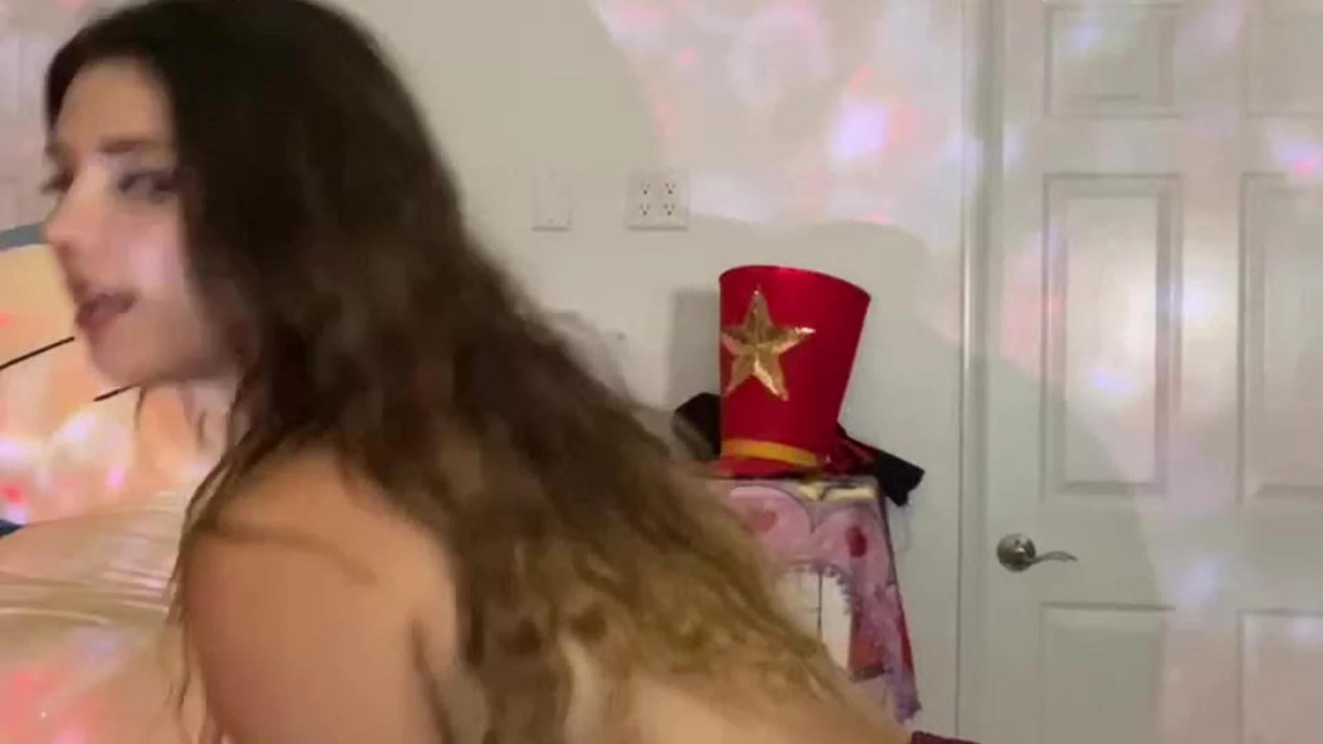 Brunette Dare Taylor nsfw