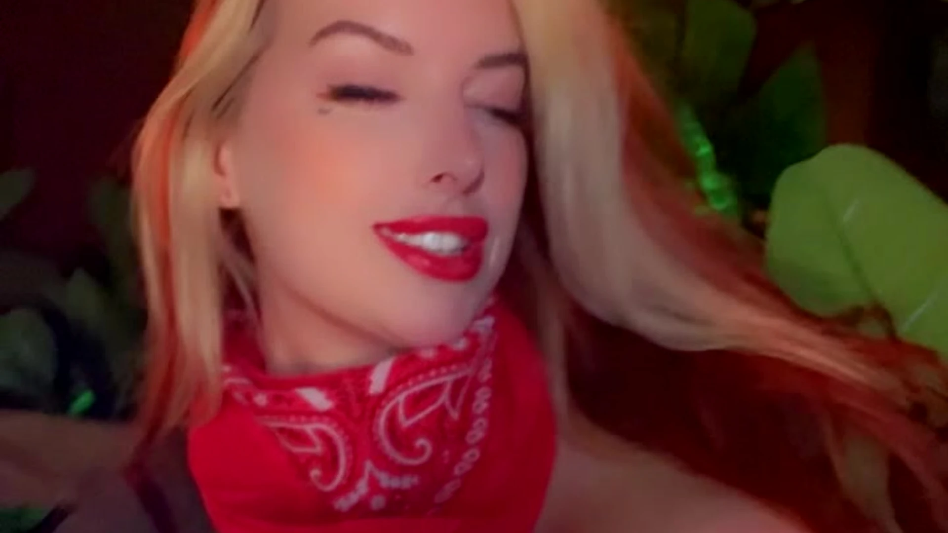 sexy Cubbixoxo boobs Sensational