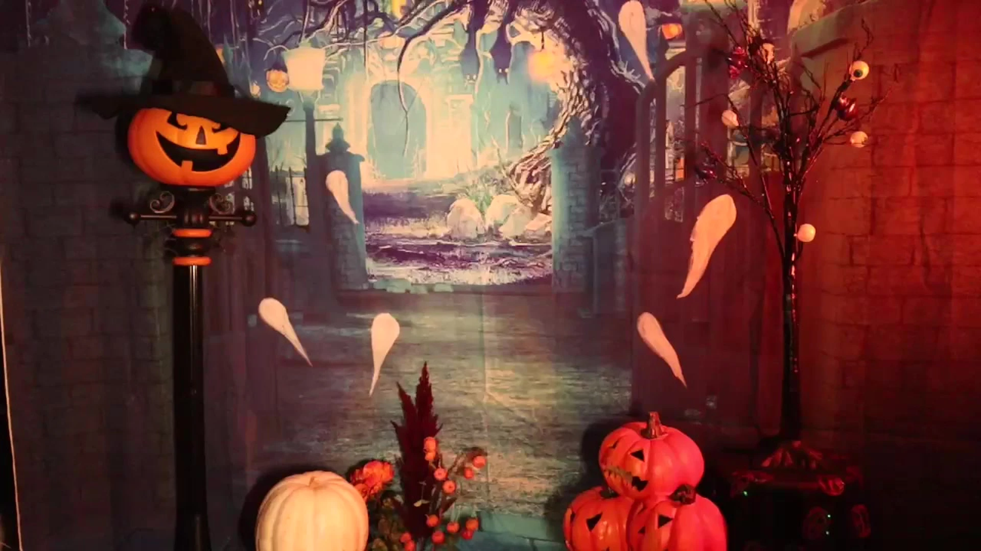 fucktoy Sweating white cubbi thompson of leaks