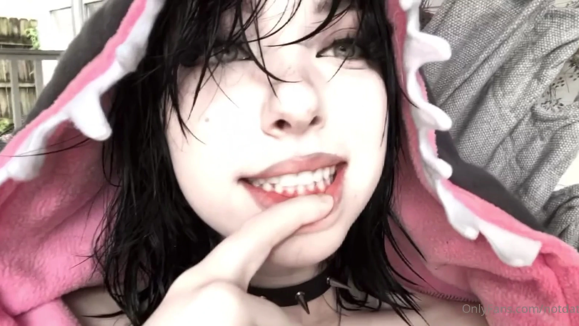 Caucasian notdatsrs nsfw EPIC