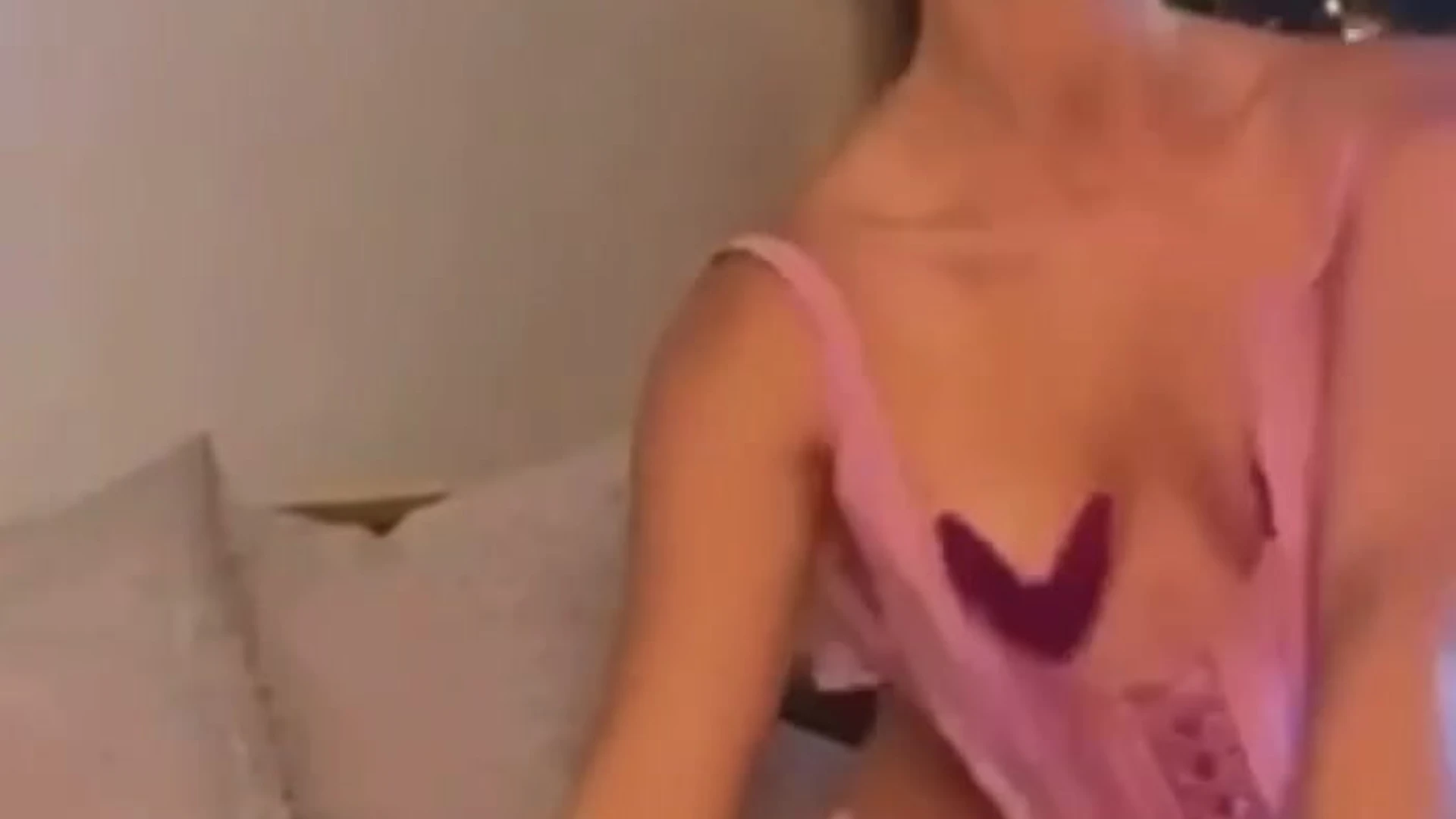 Motivated Petite Amanda Cerny nude Clip