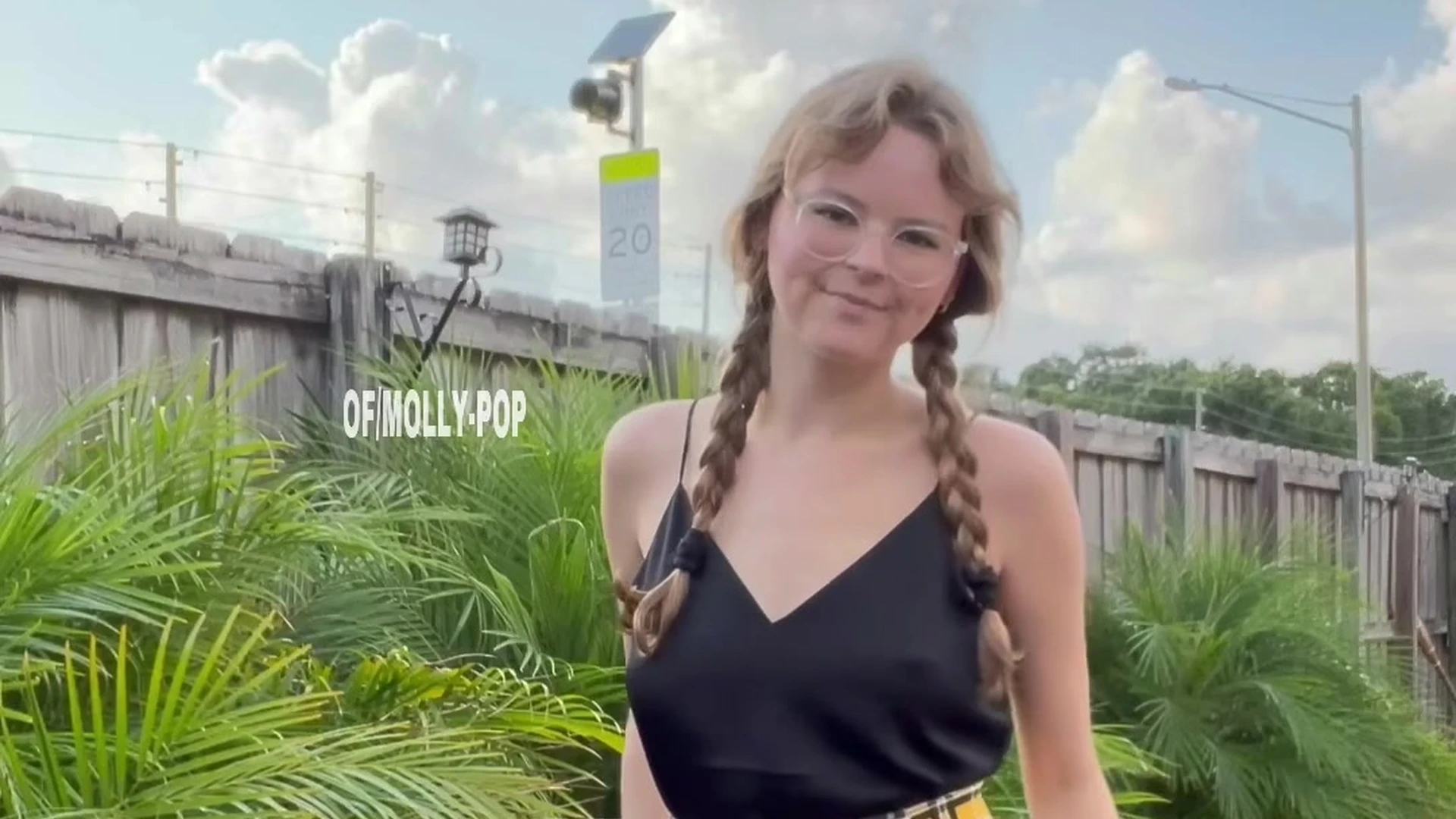 cutie pie Brunette molly-pop Leak exposed PRIVATE