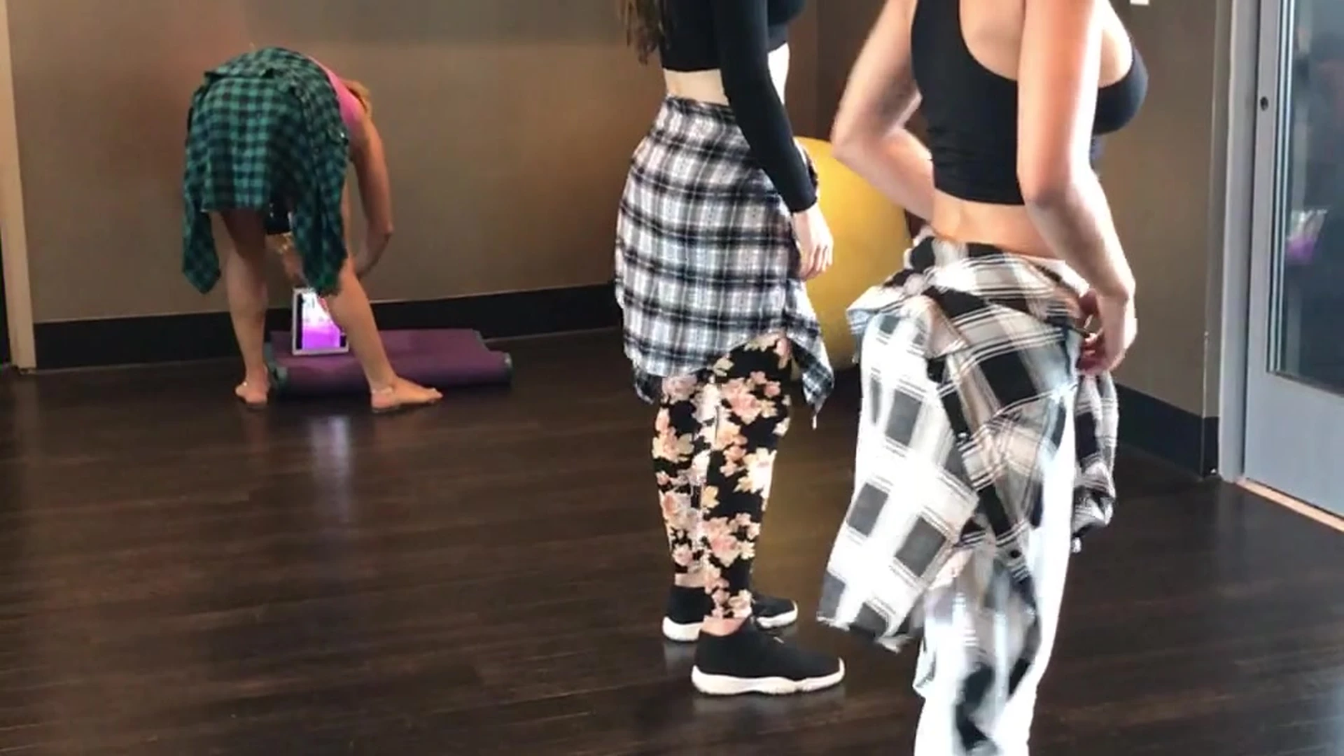 Epic Effervescent  Babe Amanda Cerny sex leak