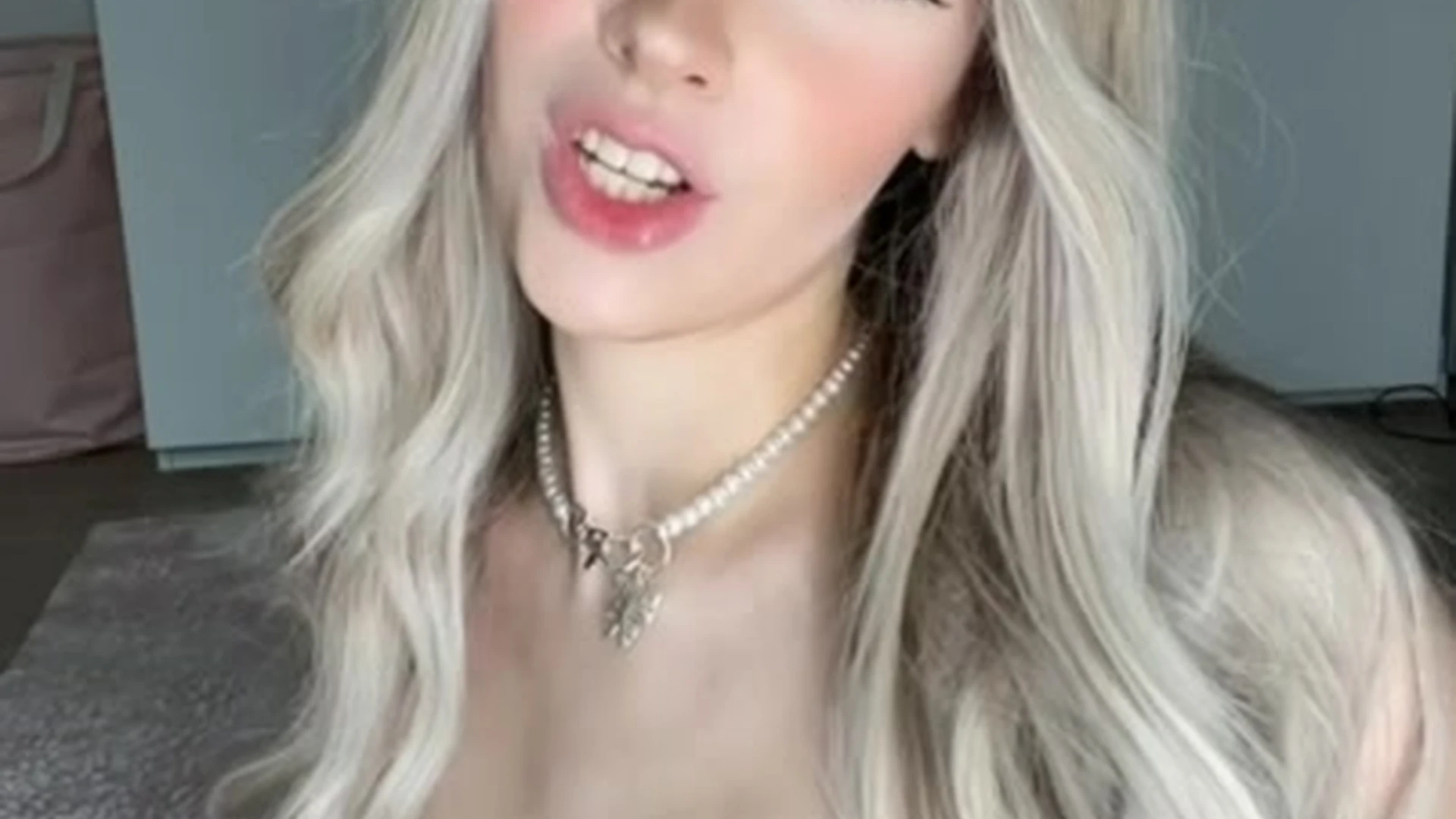 Authentic slut Milkimind reddit Vid Sensational