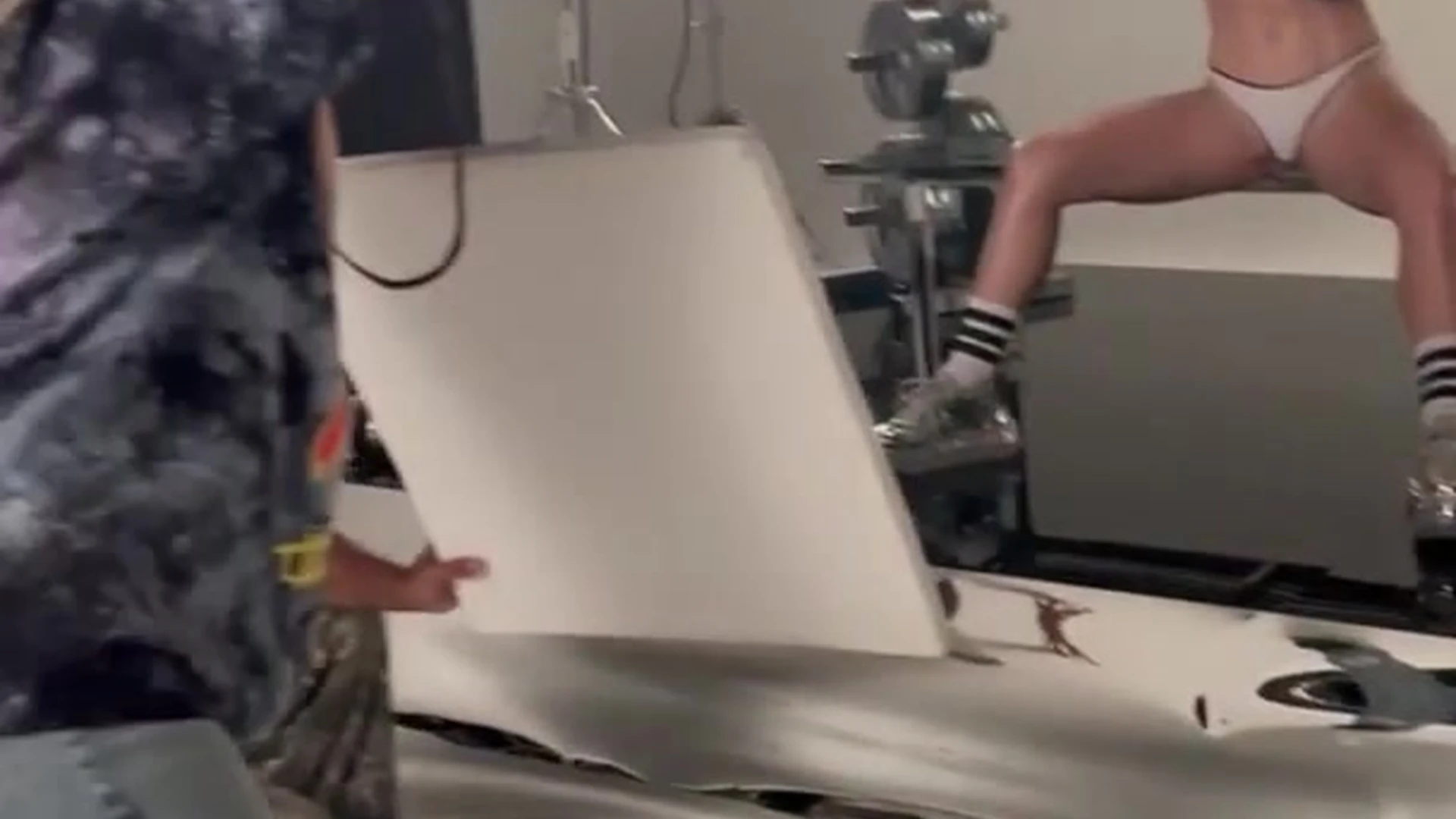 Athletic Amanda Cerny nudes free