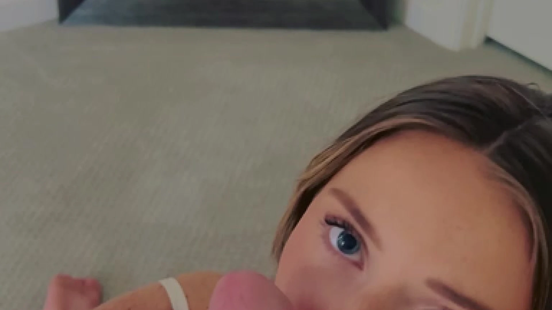 slut Brunette Skylar blue Fansly leak Sensational