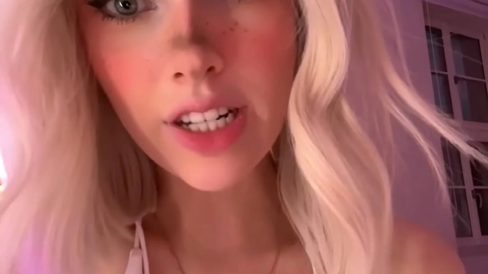 hotie German Milkimind nude pic FullVID Epic