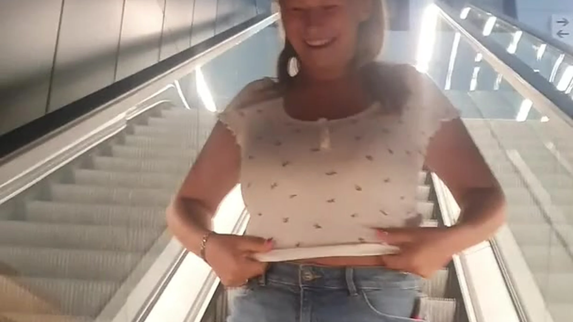 Exposed bitch MILF PolaRainbow Leak full vid