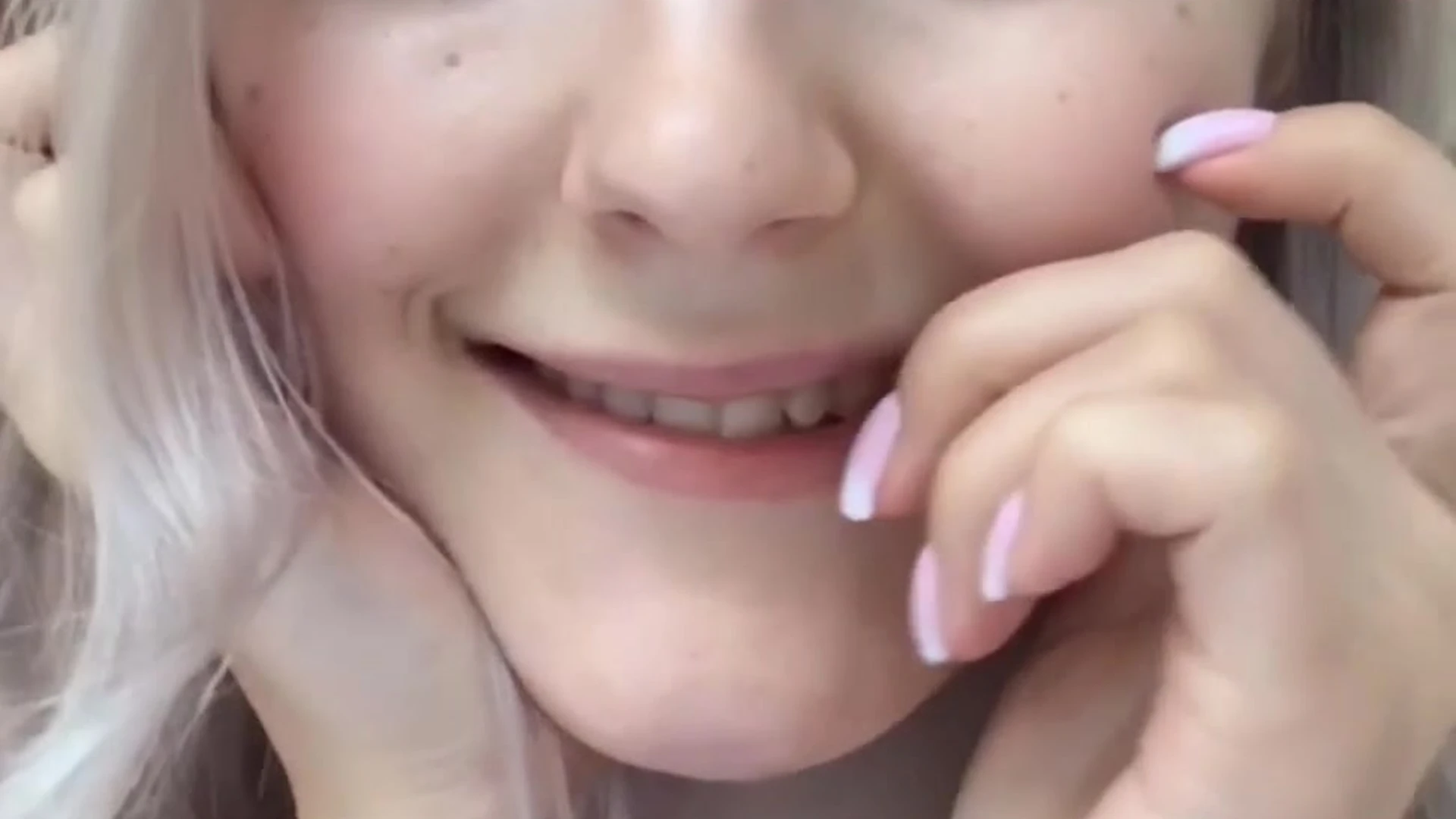 Disciplined Blonde Eva Elfie camgirl FullVID Epic