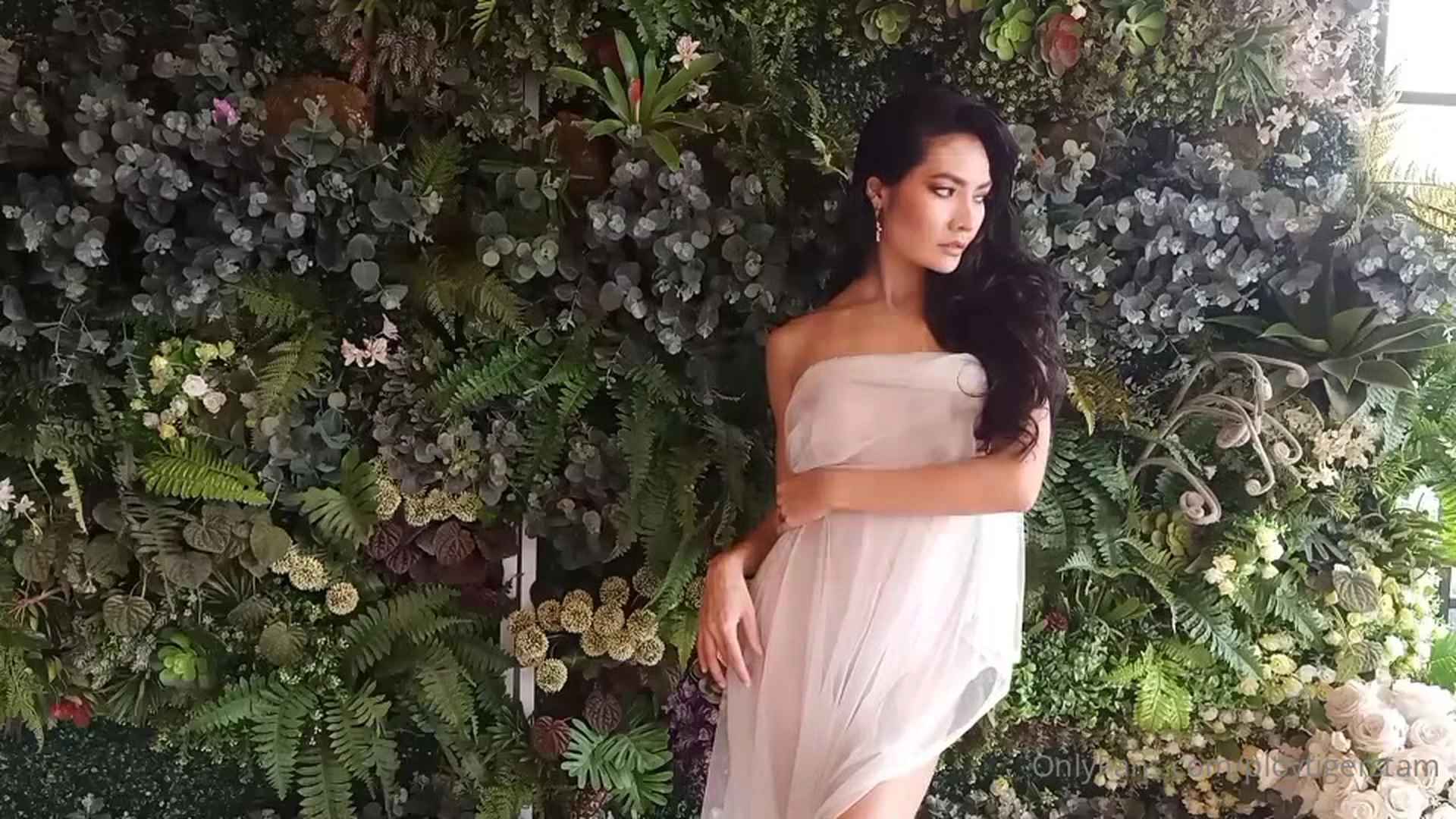 Persistent Fake Tits ploytigerstam Patreon leak EXCLUSIVE VIDEO EPIC