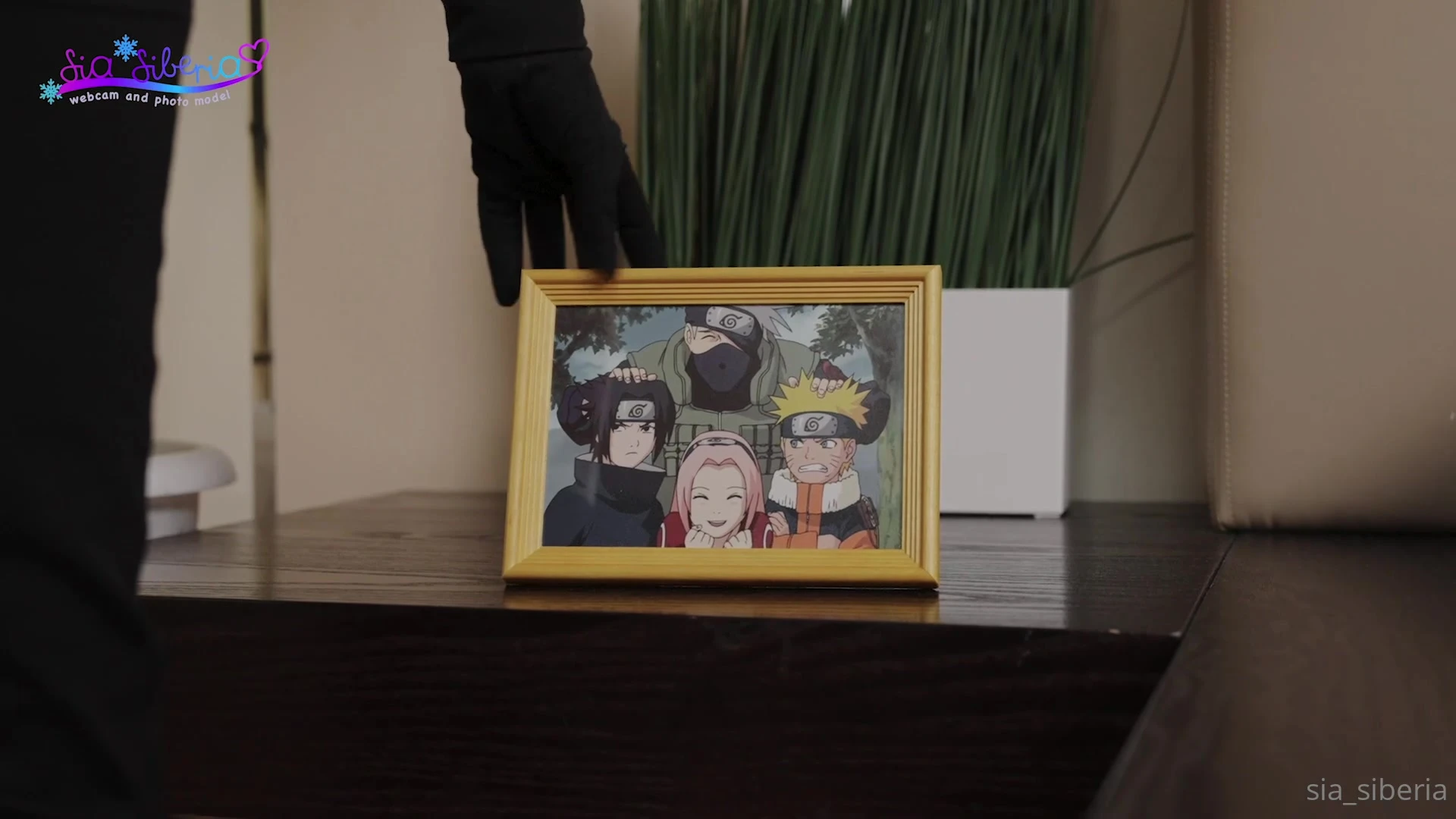 EPIC Silicone Tits Sia Siberia twitter