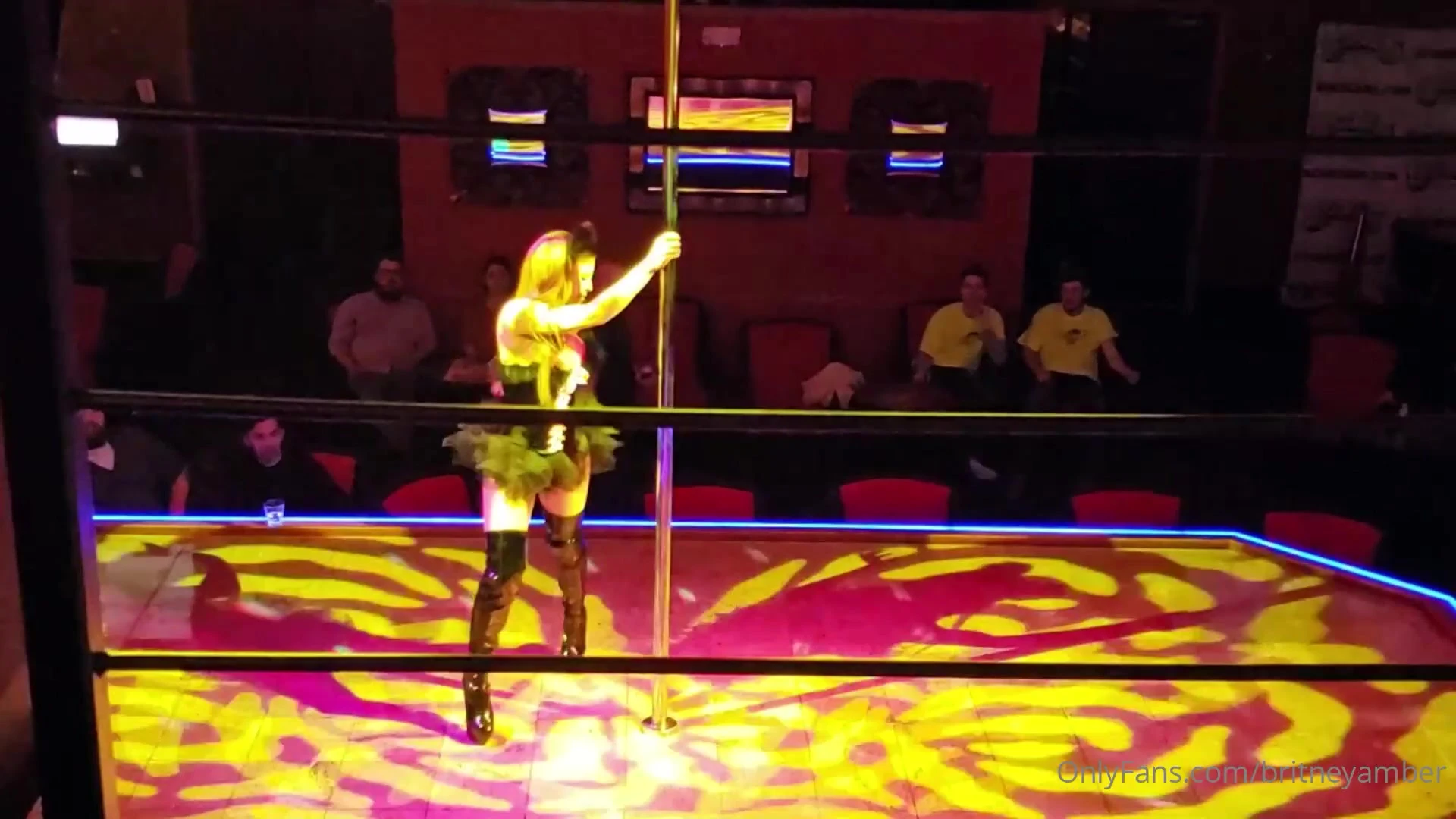 MILF Britney Amber onlyfans leaked