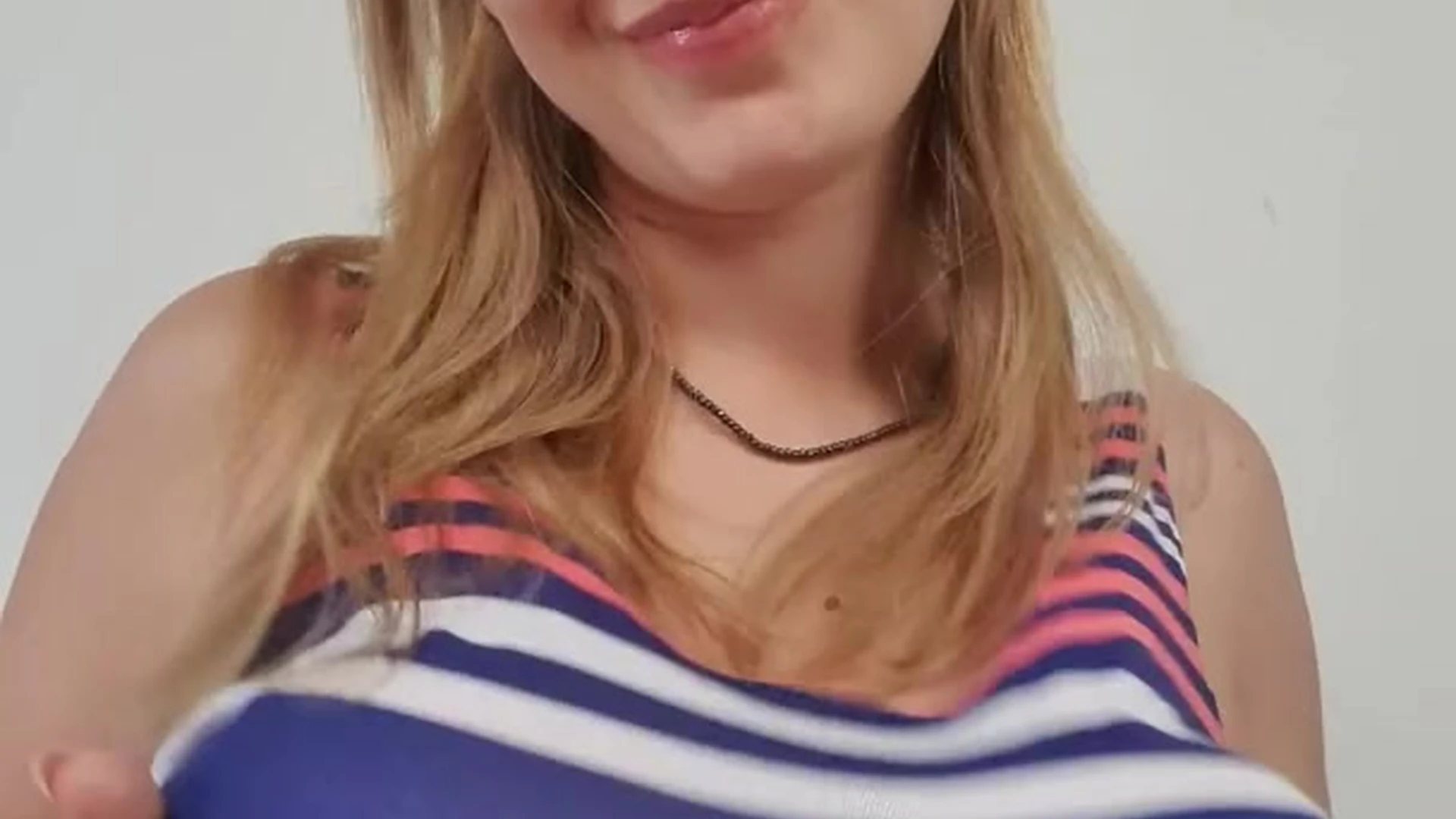 Sensational Magnetic  Chubby PolaRainbow nude pic