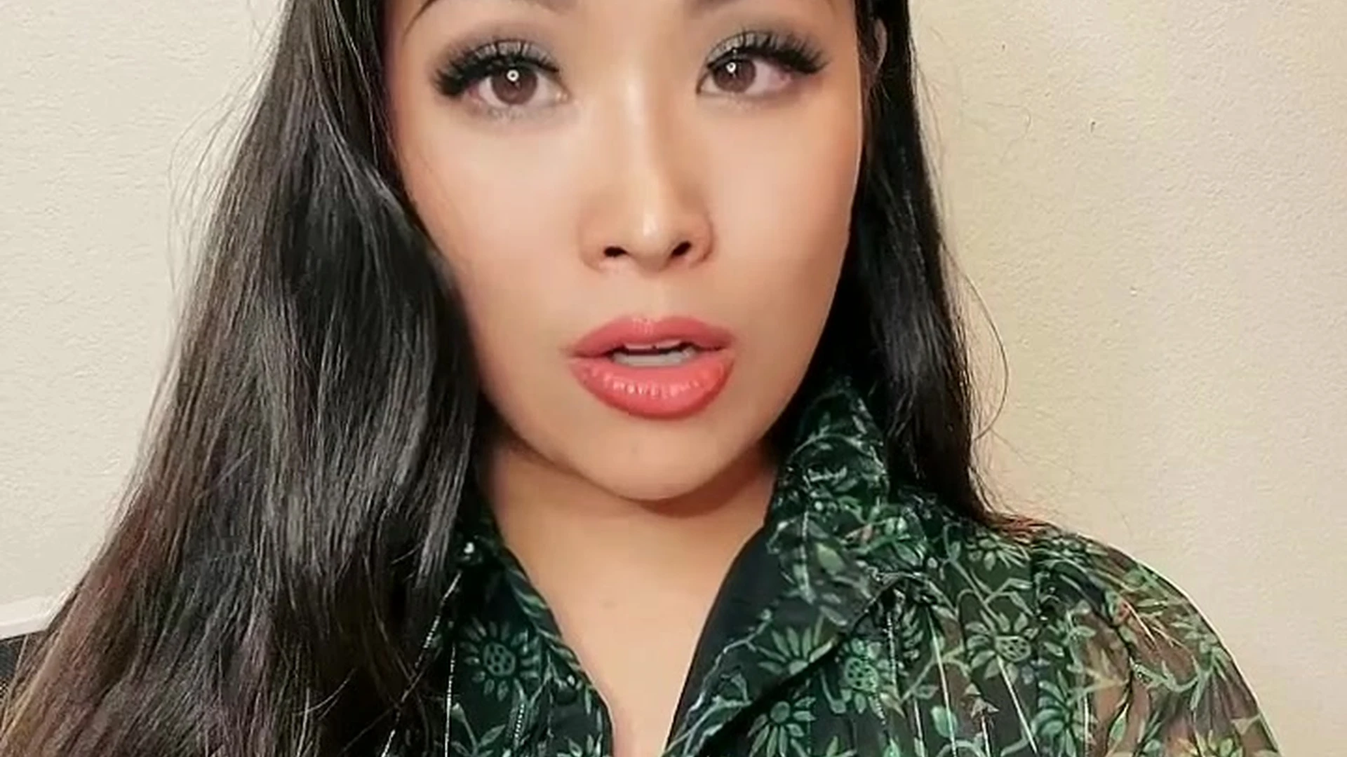 thirst poster Petite Jiaoying Summers pussy EPIC