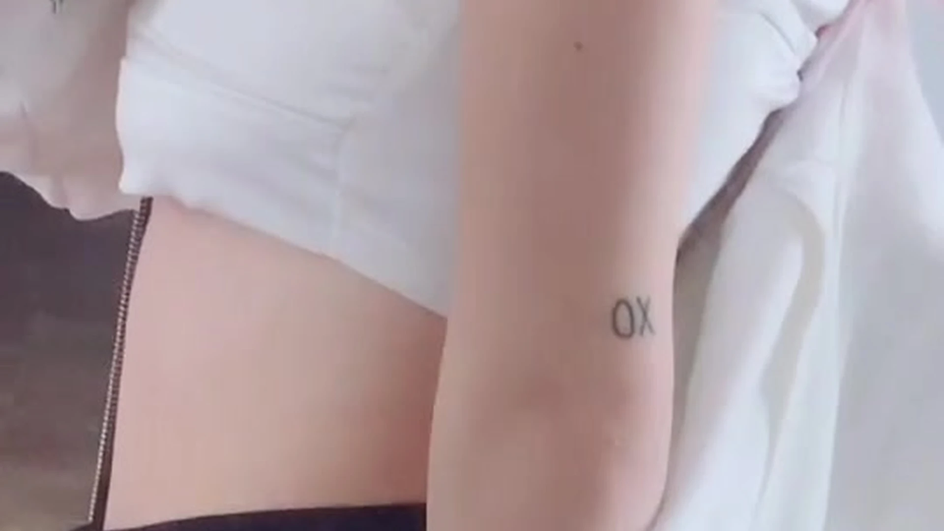 sexy bitch Slim Burch twins nude