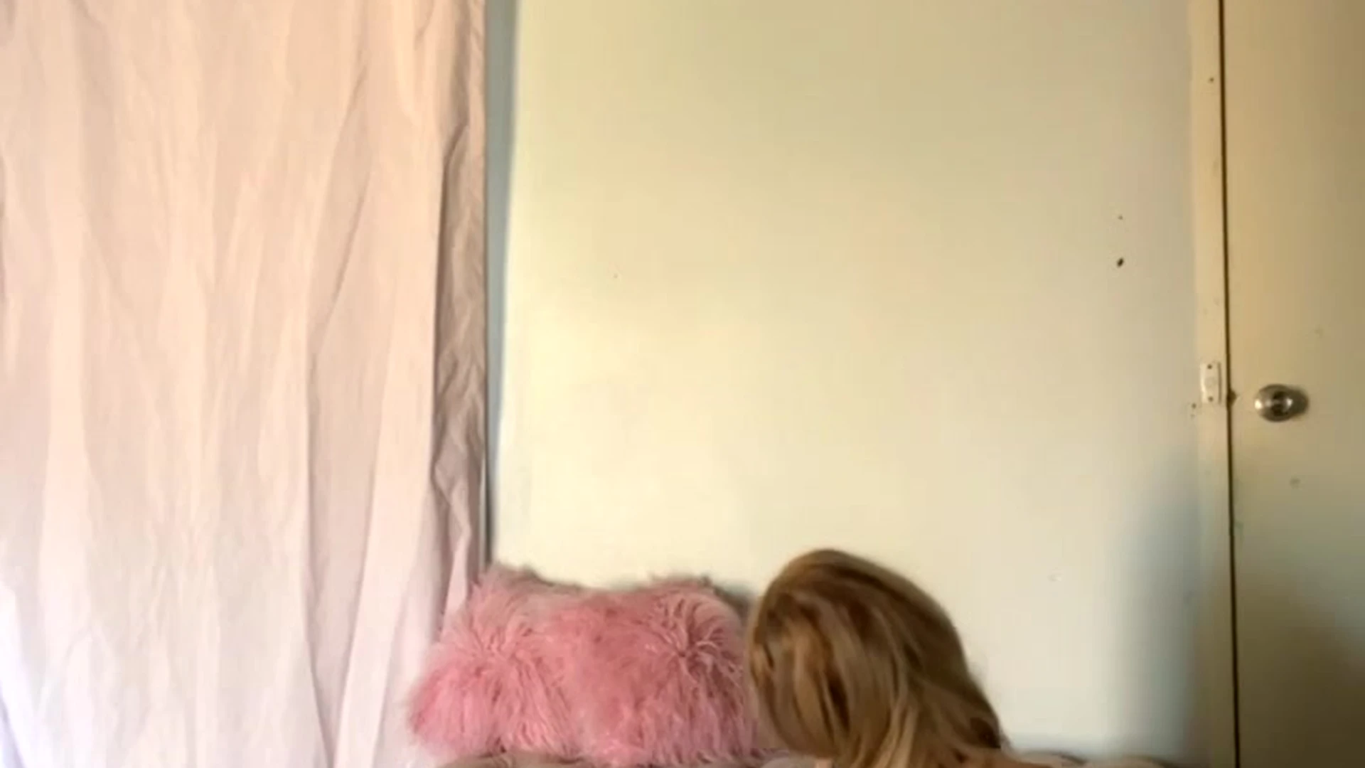 sexy Petite Bree Louise Leaked Onlyfans