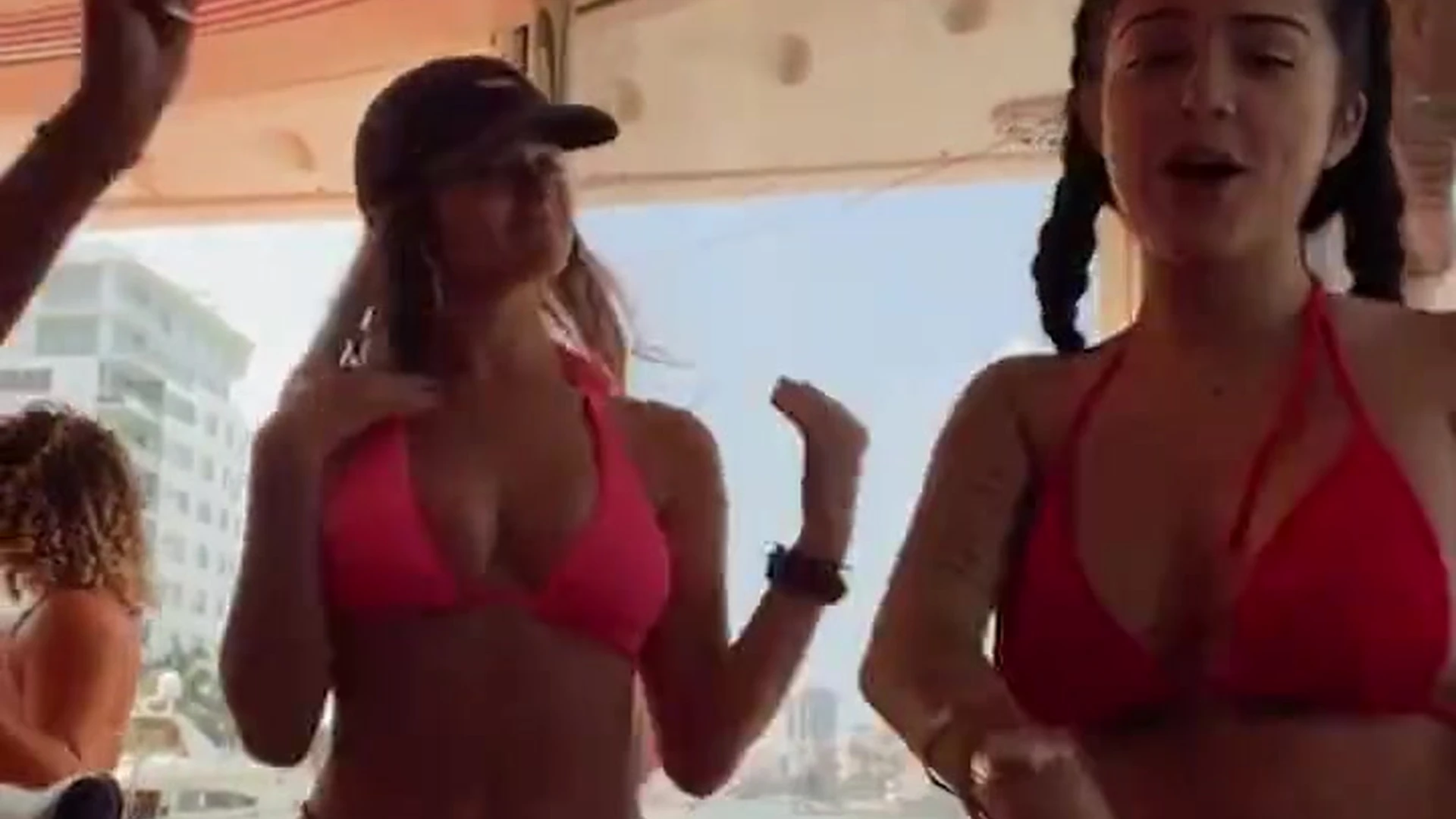 EPIC slutty bitch Petite Malu Trevejo Leak exposed PRIVATE