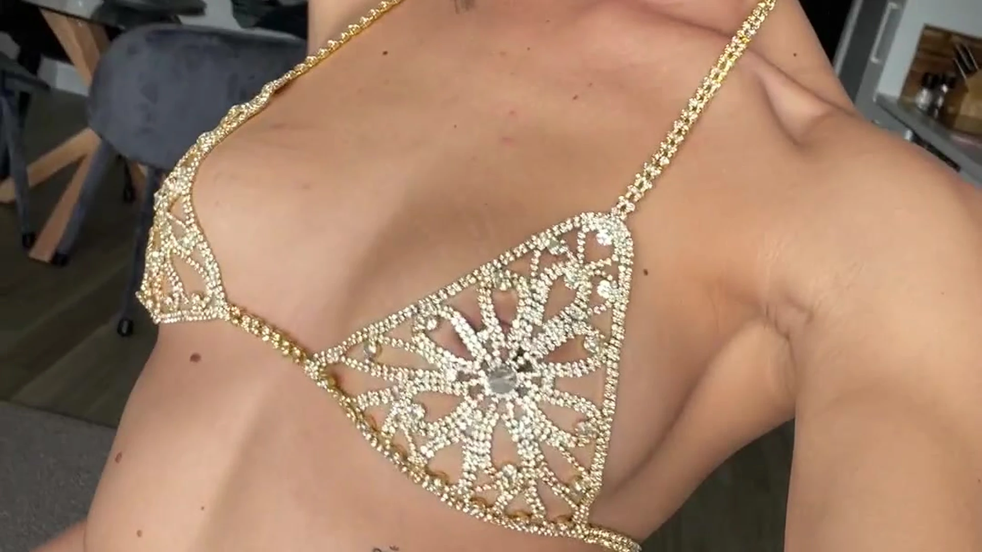 Small Ass Miss_dxxx nudes