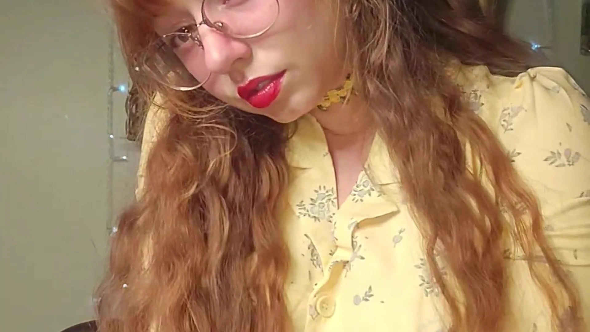 Exposed slut MandyFrizzle Naked