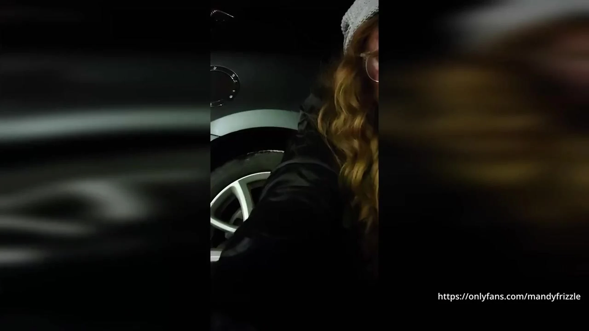 American MandyFrizzle leaks