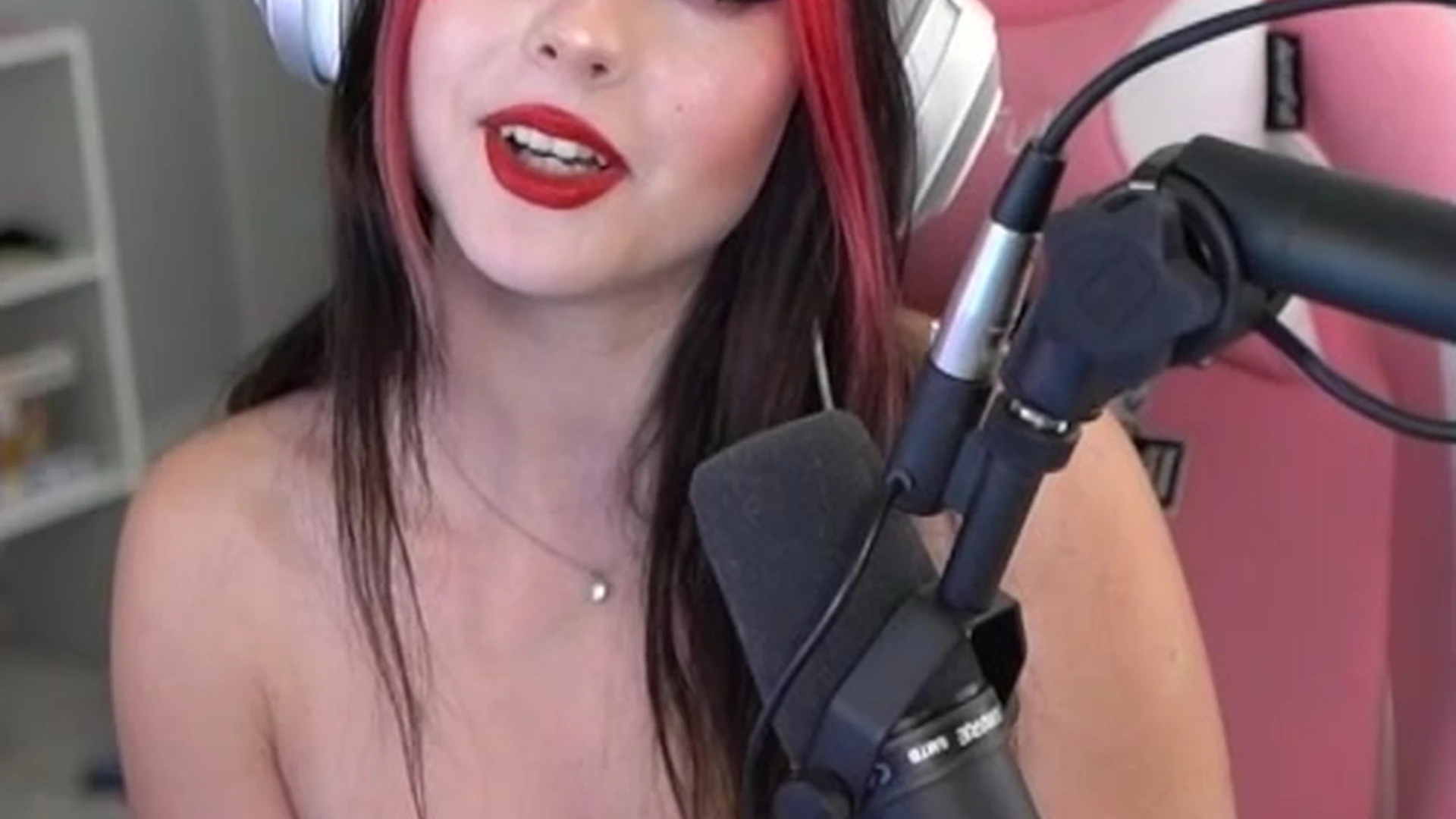 Assertive sucking Natural Tits Burch twins onlyfans videos