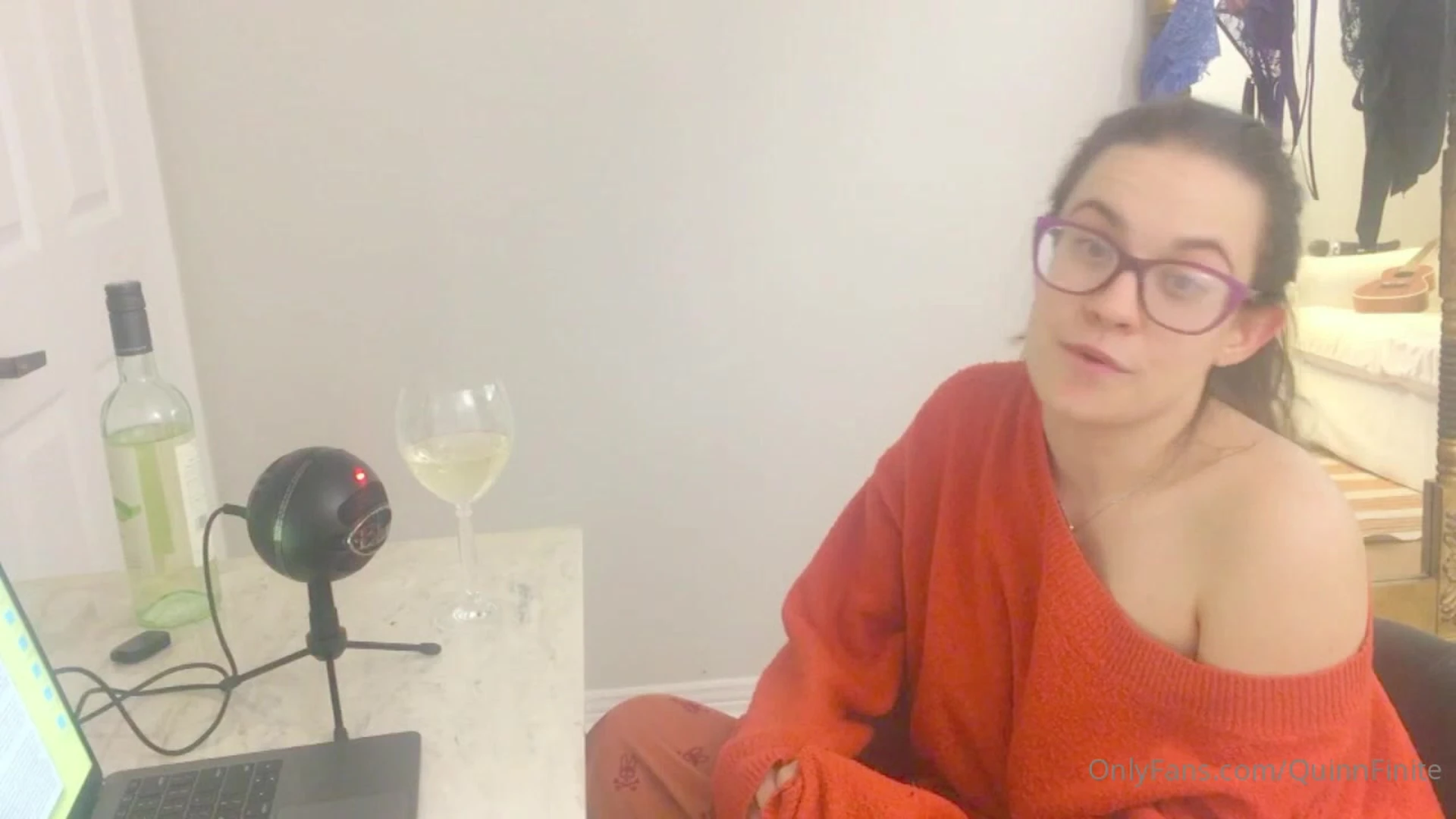 Sensational Shrewd Slut QuinnFinite leaked xxx Clip